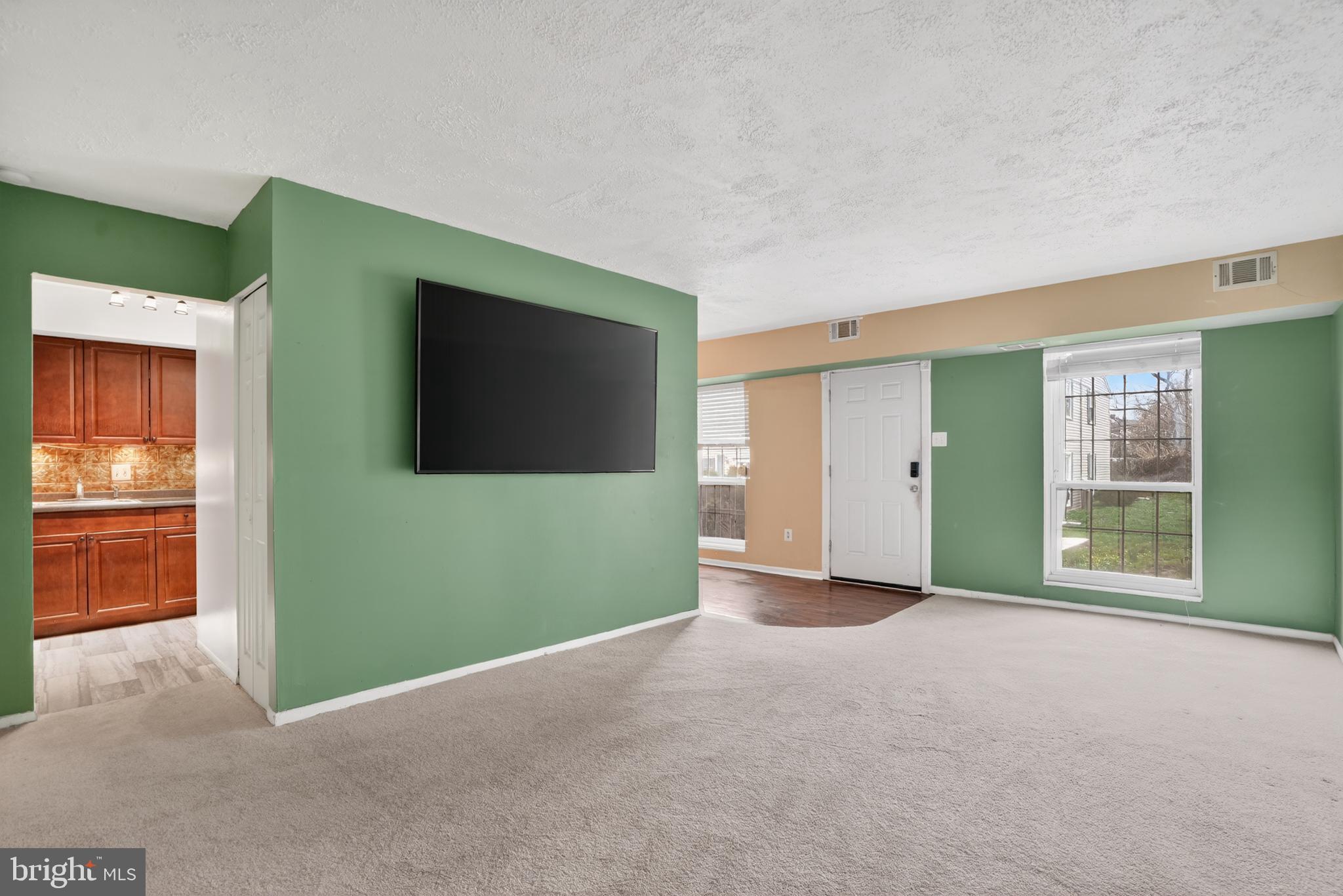 MIDDLETON PL - Residential