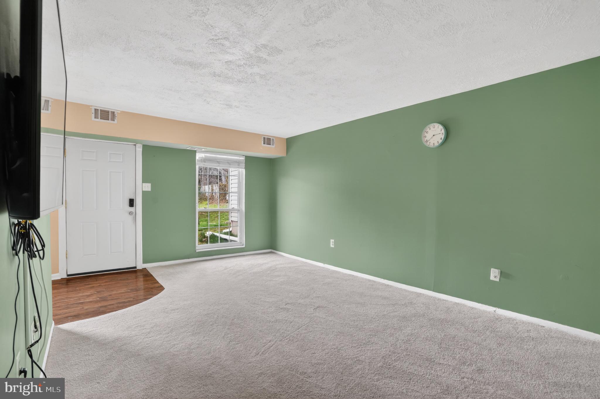 MIDDLETON PL - Residential