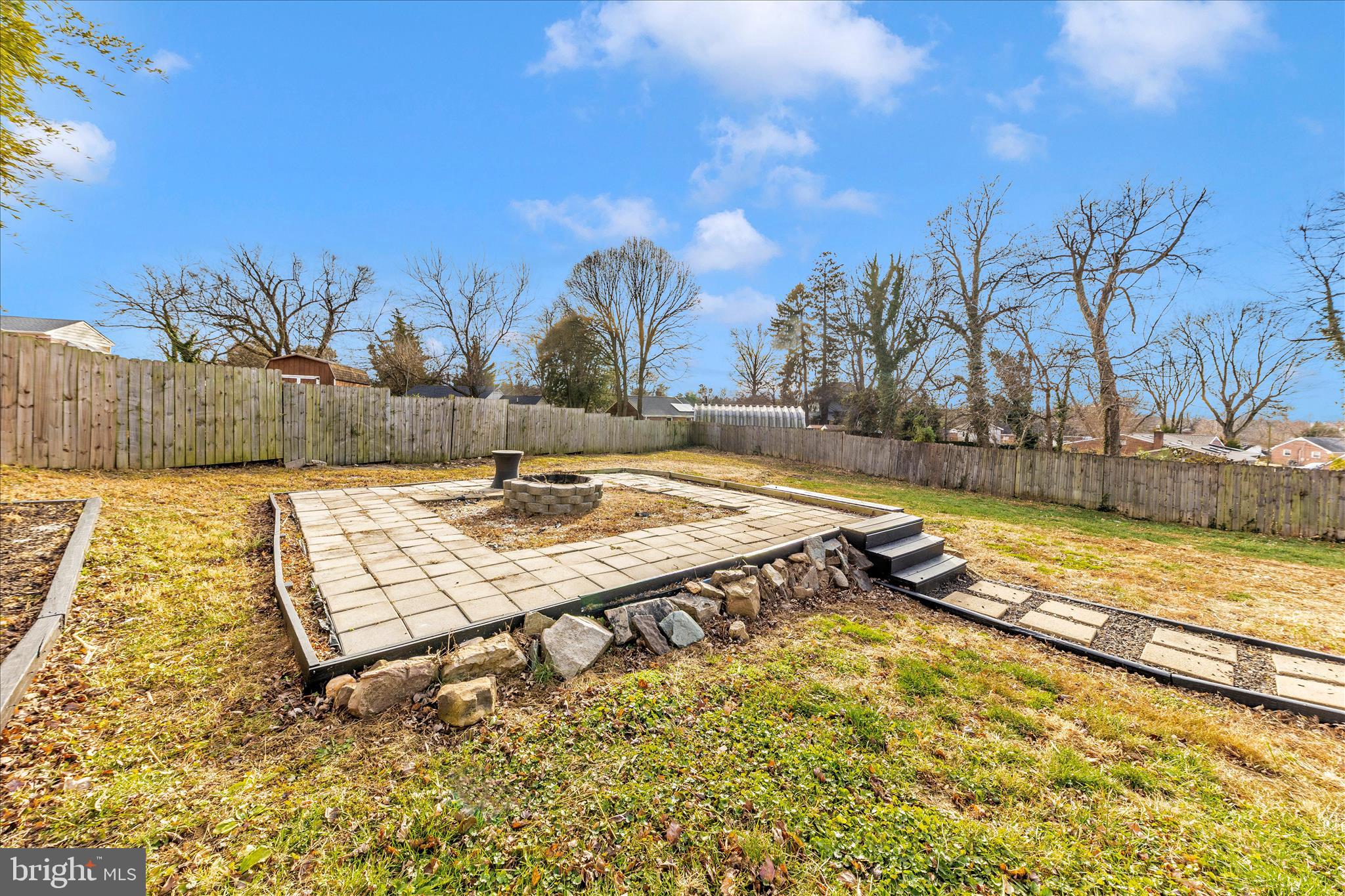 GLENMONT FOREST - Residential