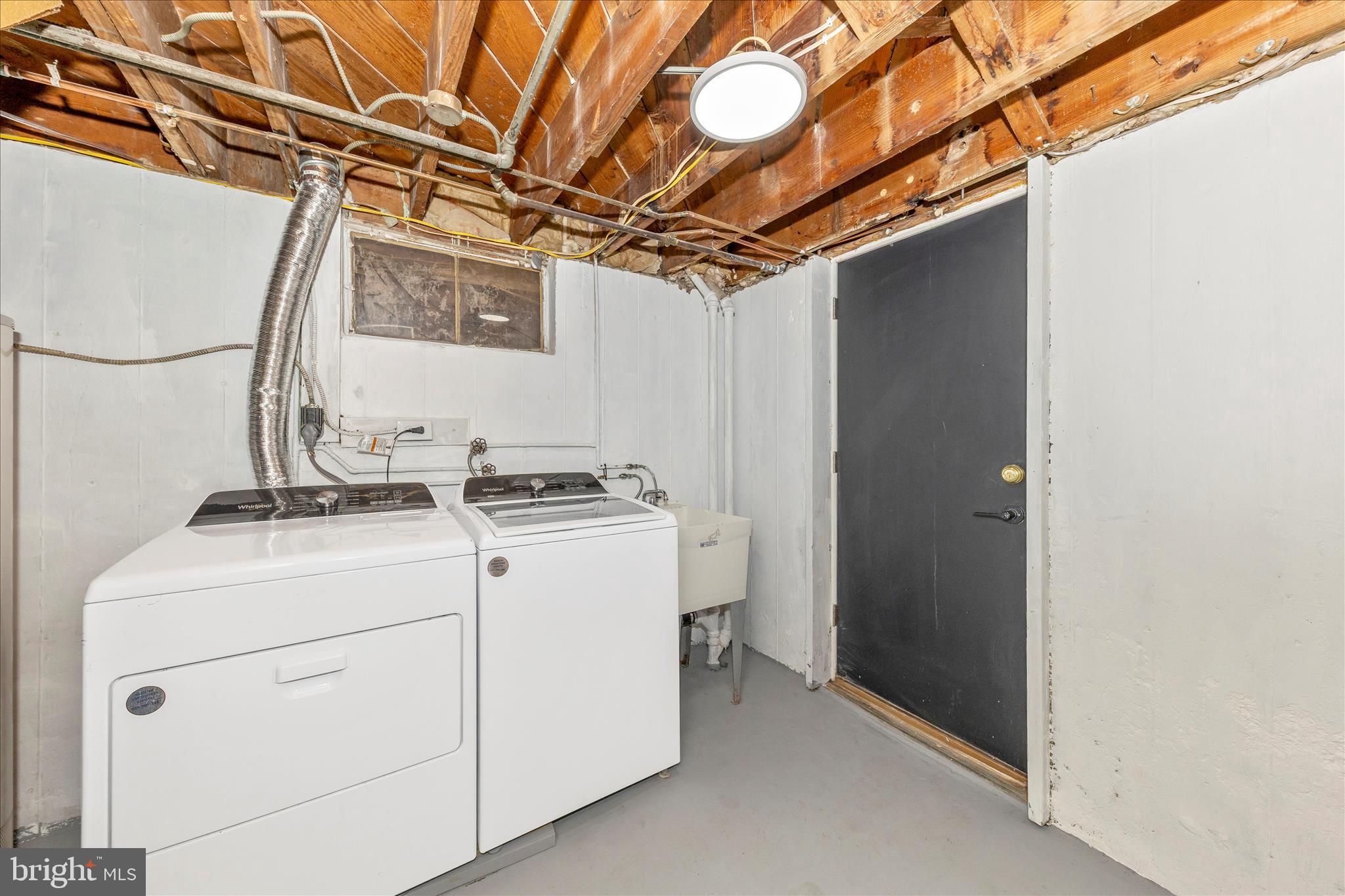 GLENMONT FOREST - Residential