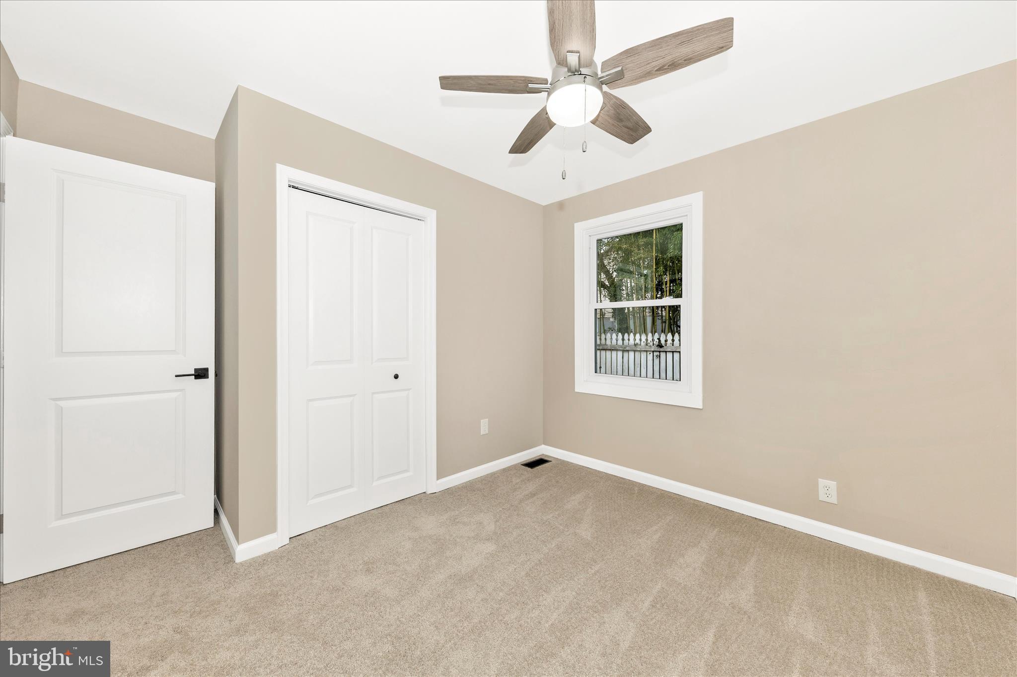 GLENMONT FOREST - Residential