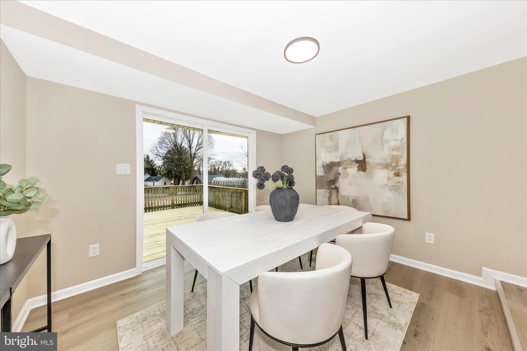 GLENMONT FOREST - Residential