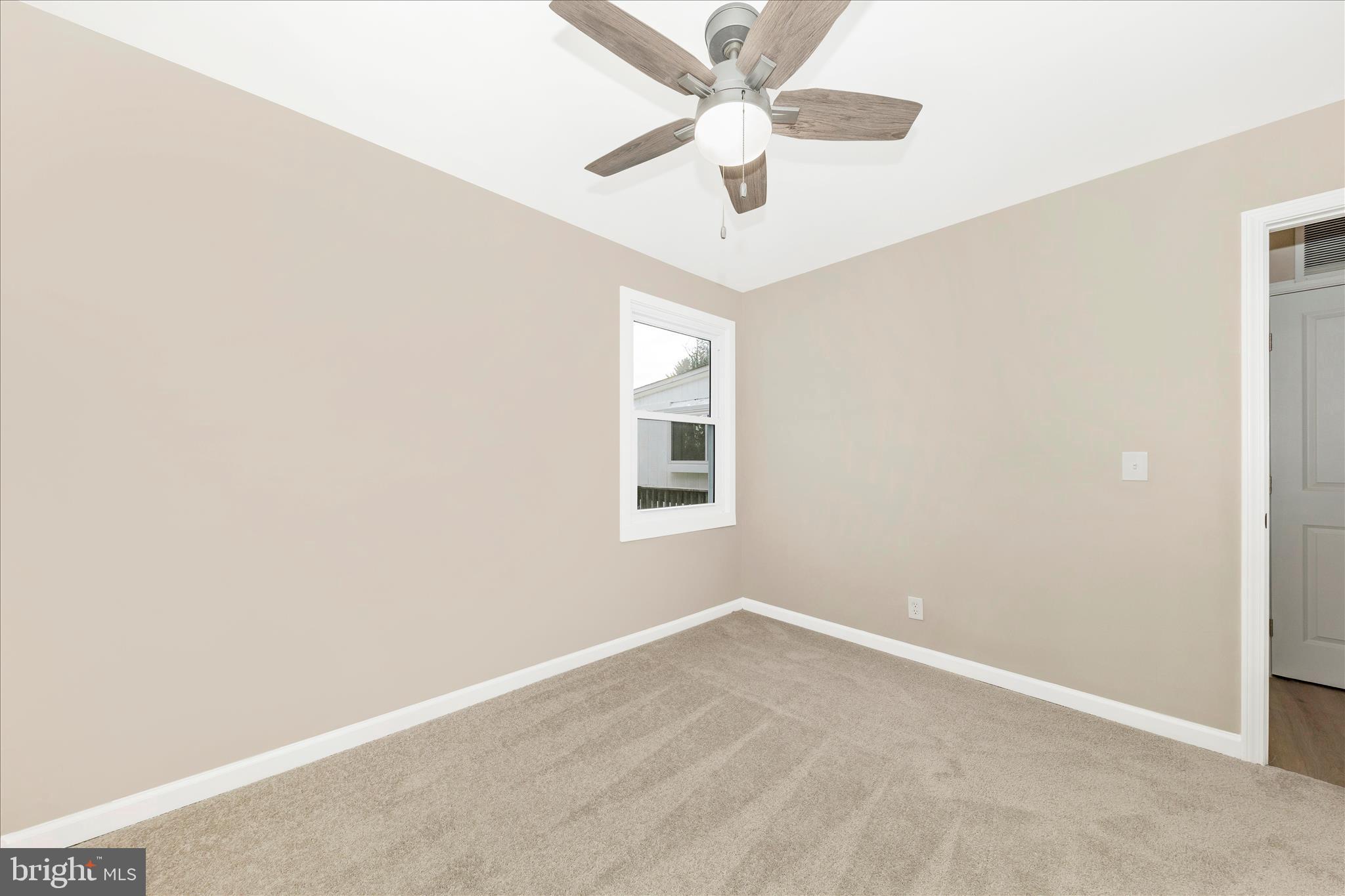 GLENMONT FOREST - Residential