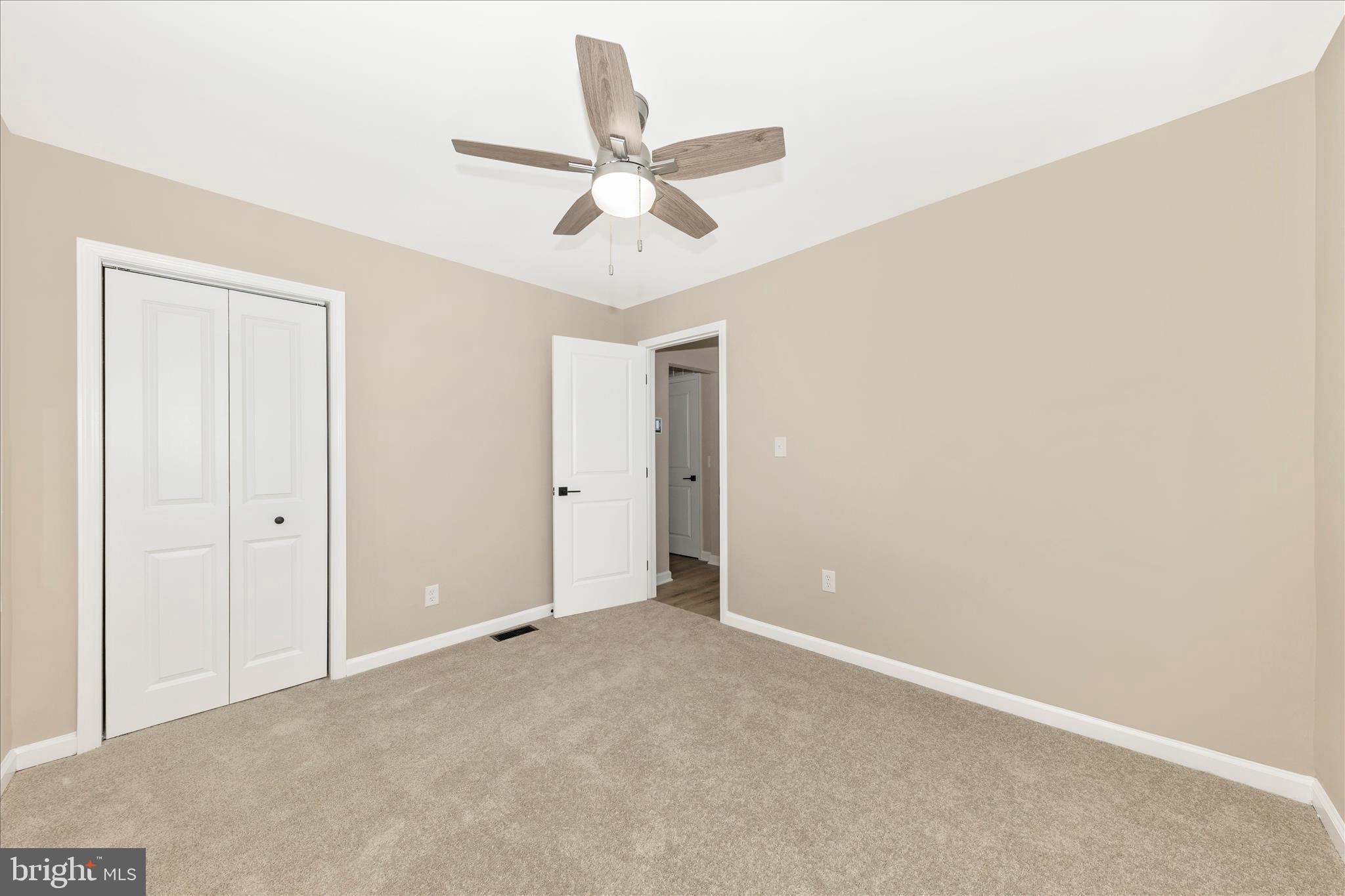 GLENMONT FOREST - Residential