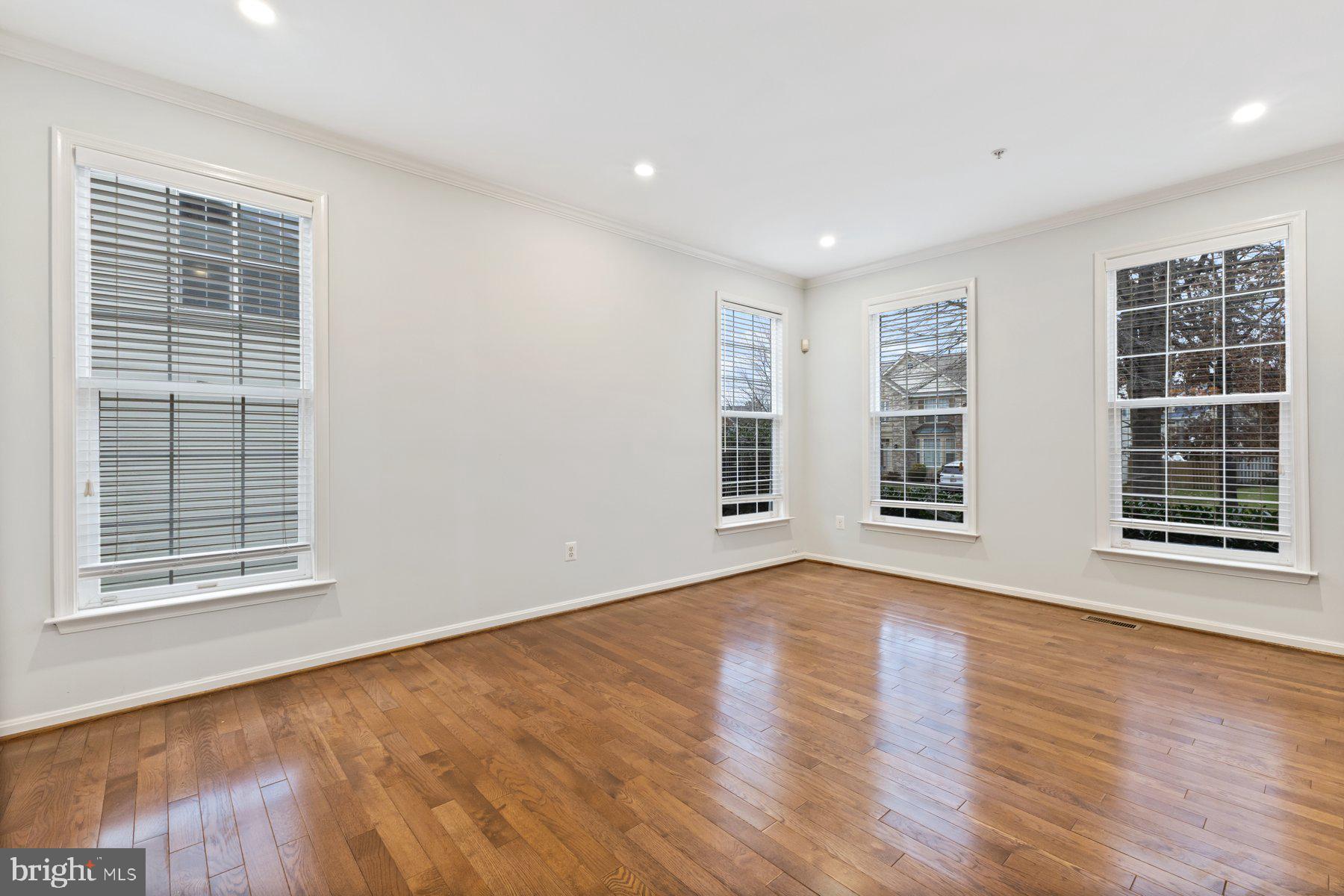 MARLEIGH - Residential