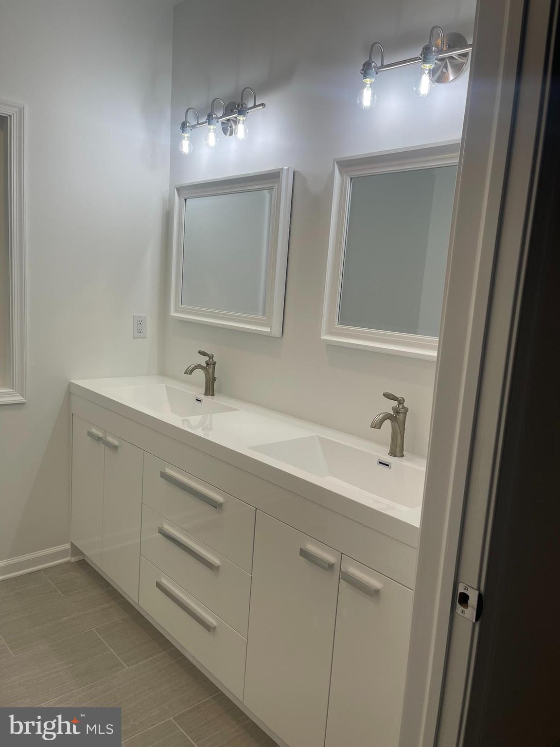 WORTON - Residential