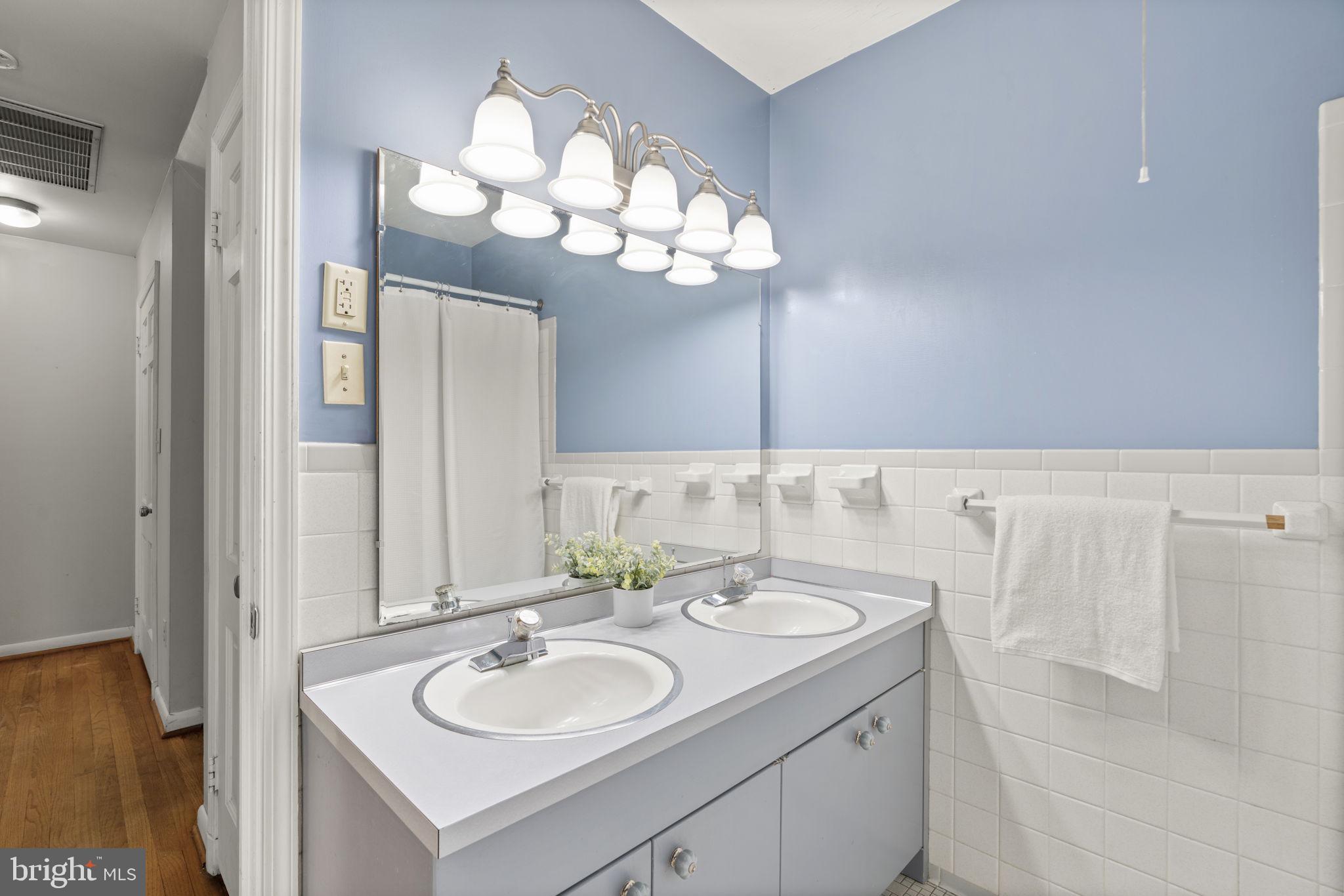 CATONSVILLE - Residential