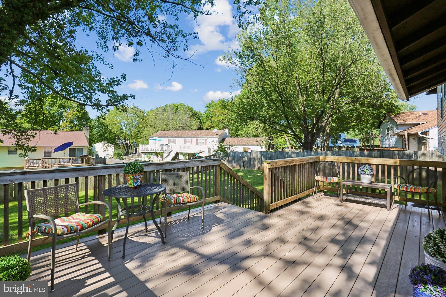 8405 FLOWER HILL