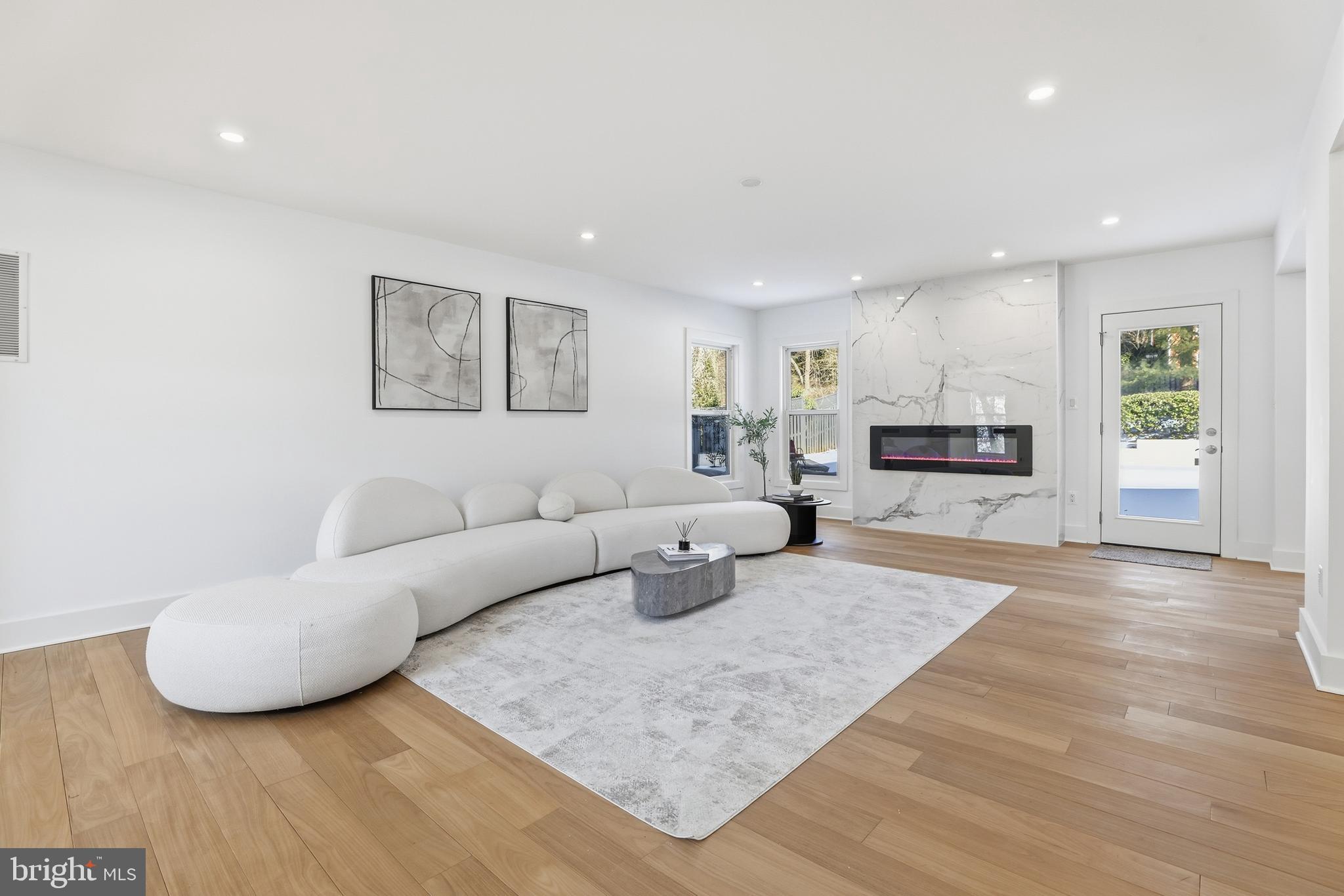 BEDFORD ACRES - Residential