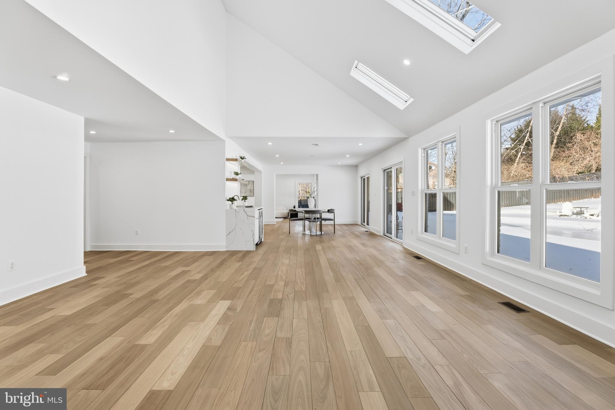 BEDFORD ACRES - Residential