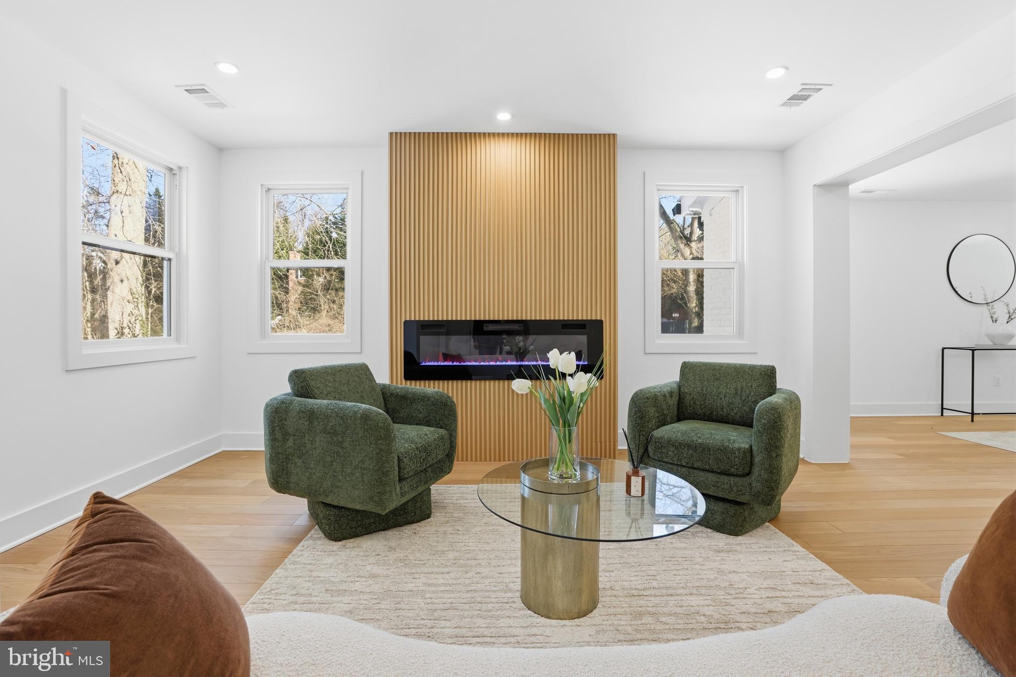 BEDFORD ACRES - Residential