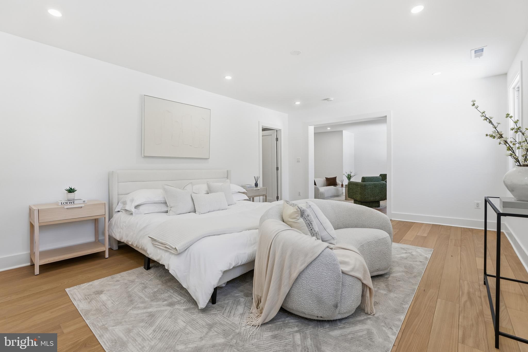 BEDFORD ACRES - Residential