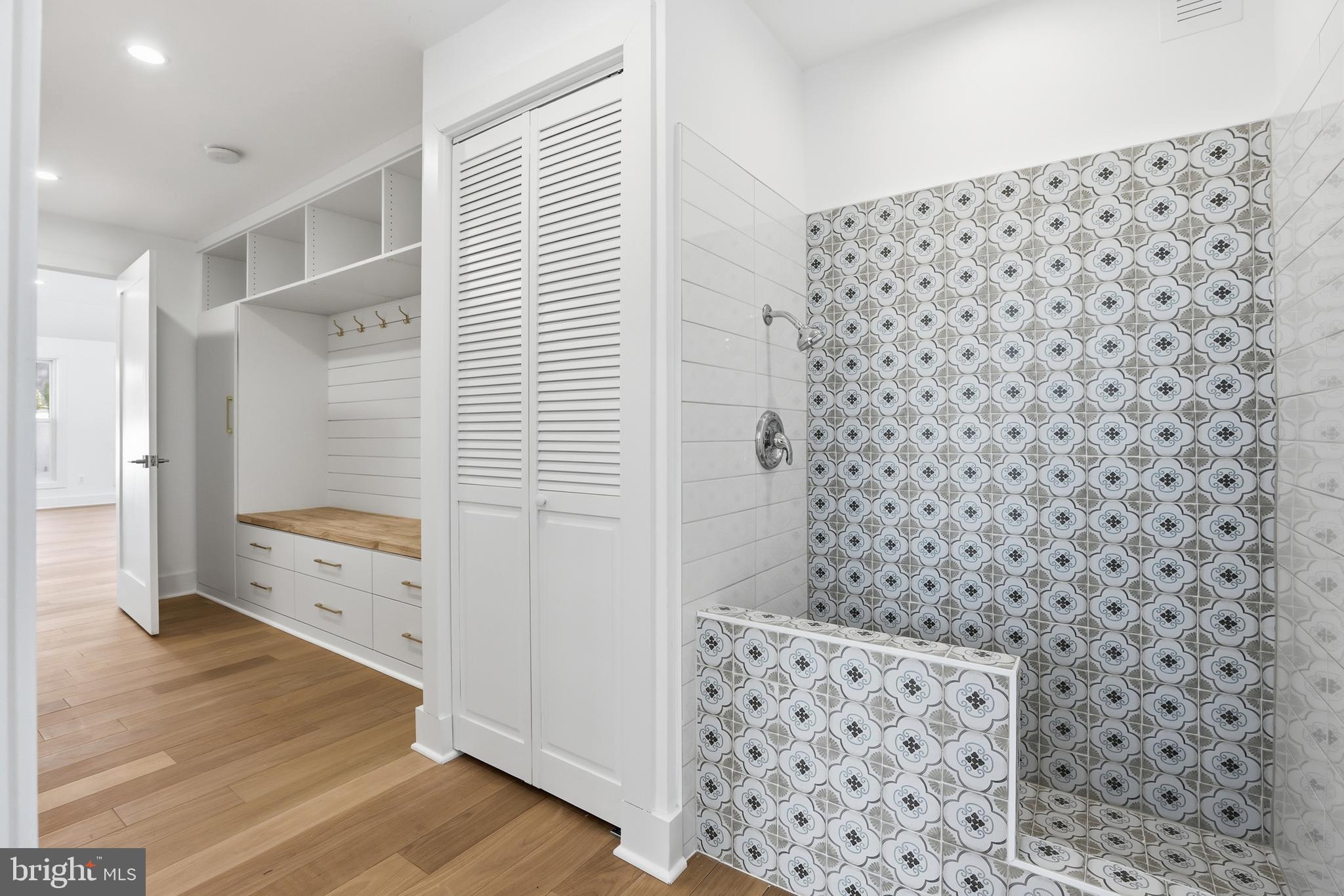 BEDFORD ACRES - Residential