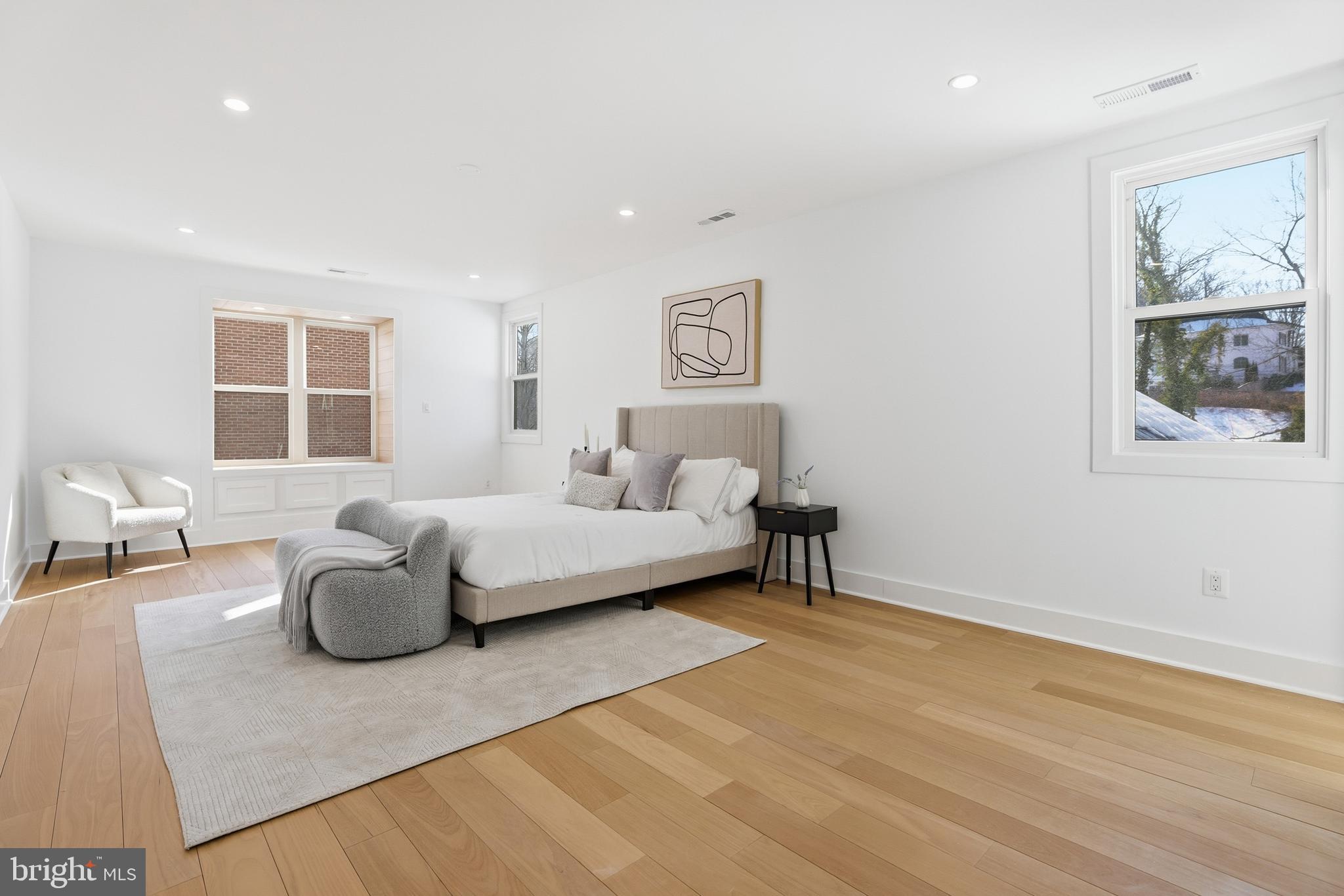 BEDFORD ACRES - Residential