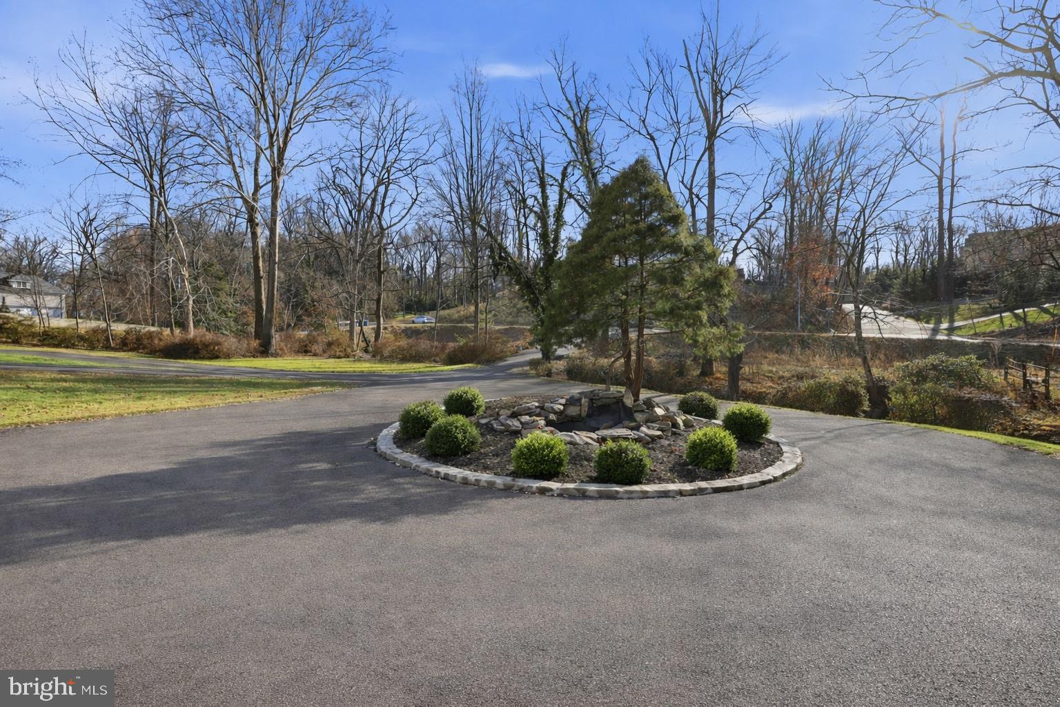 BEDFORD ACRES - Residential