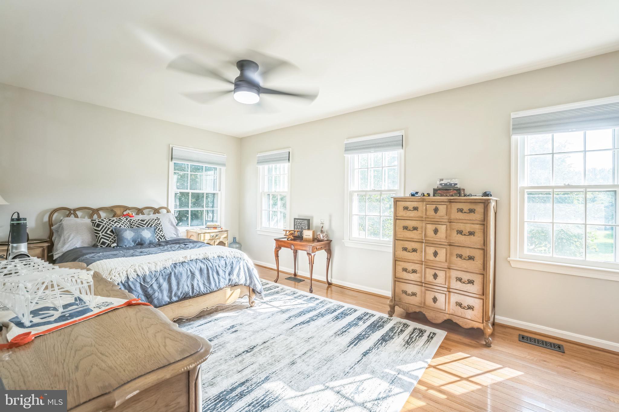 COUNTRYSIDE - Residential