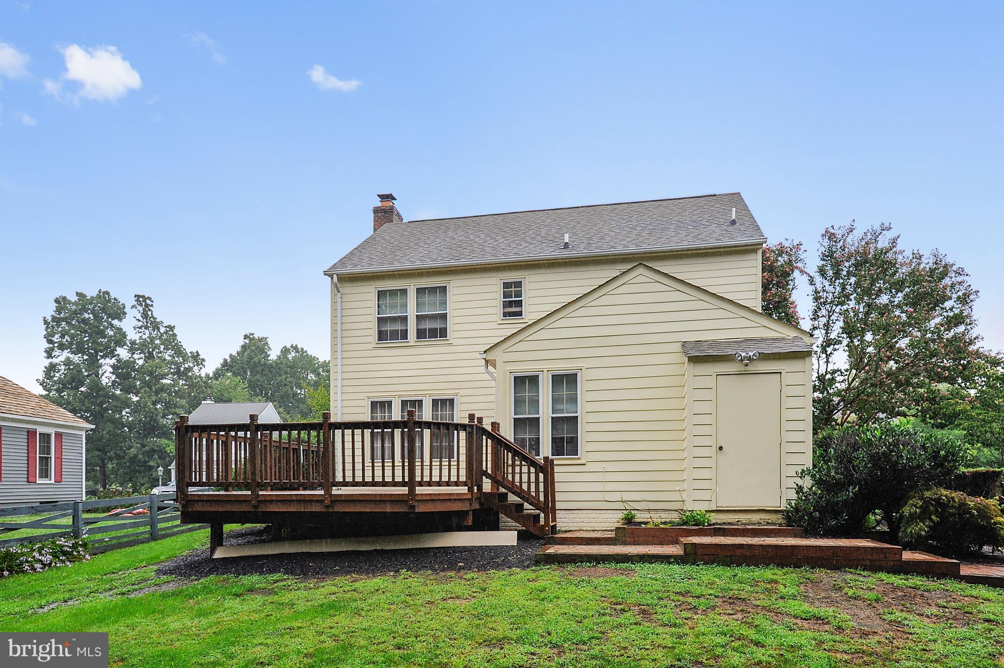 4 BENTLEY DRIVE