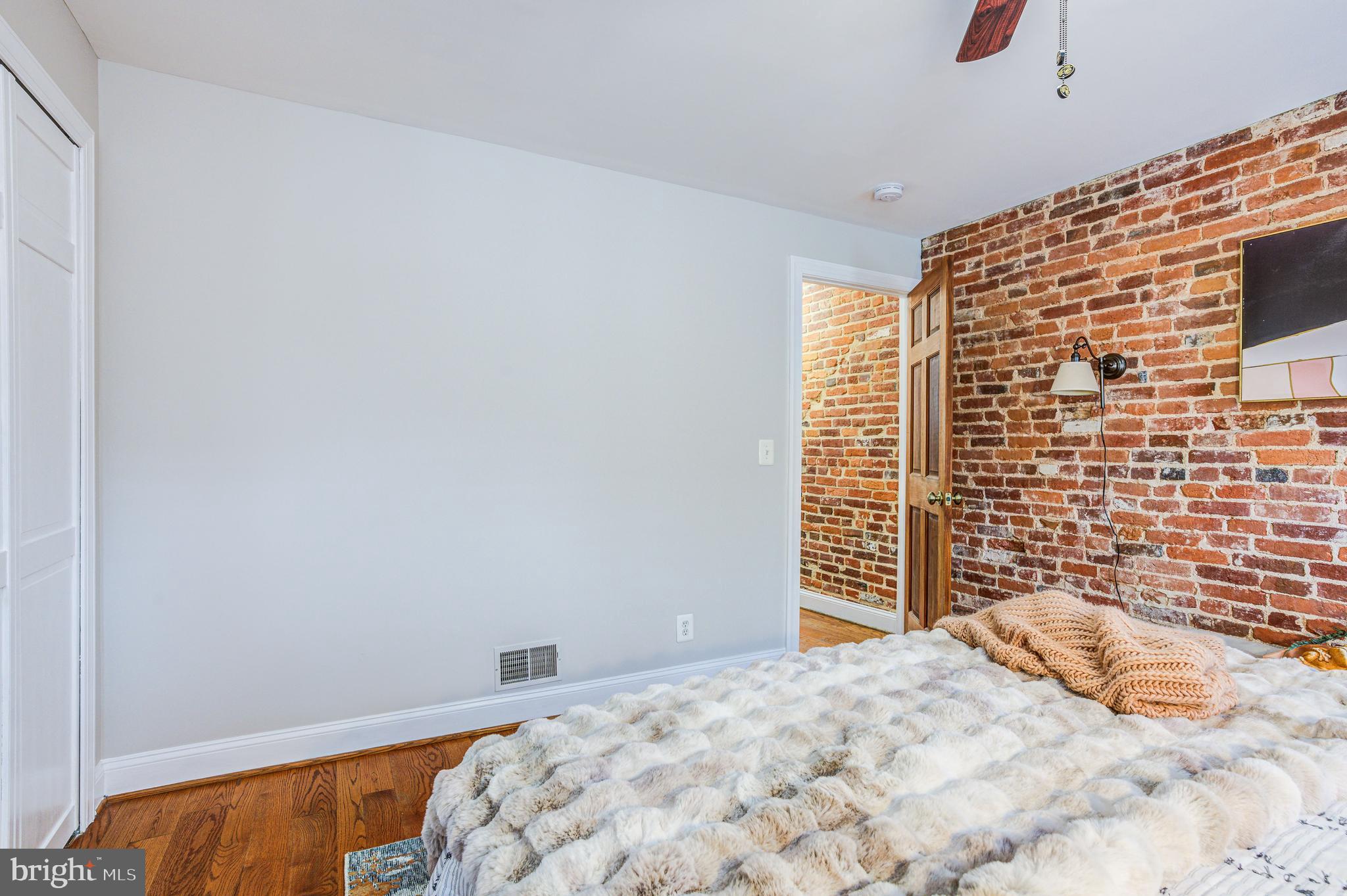 FELLS POINT HISTORIC DISTRICT - Residential Lease