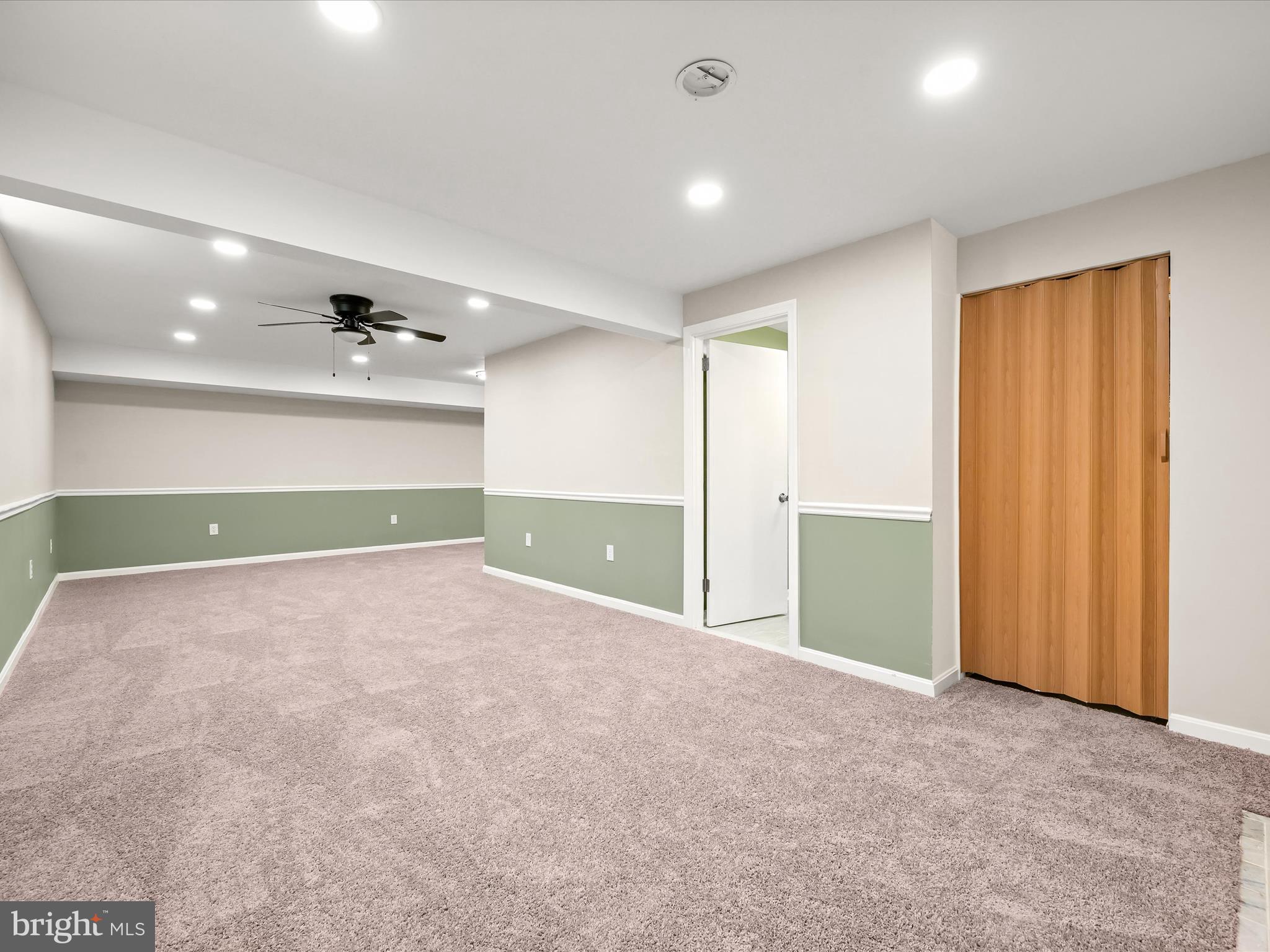 OLD MILL OVERLOOK - Residential