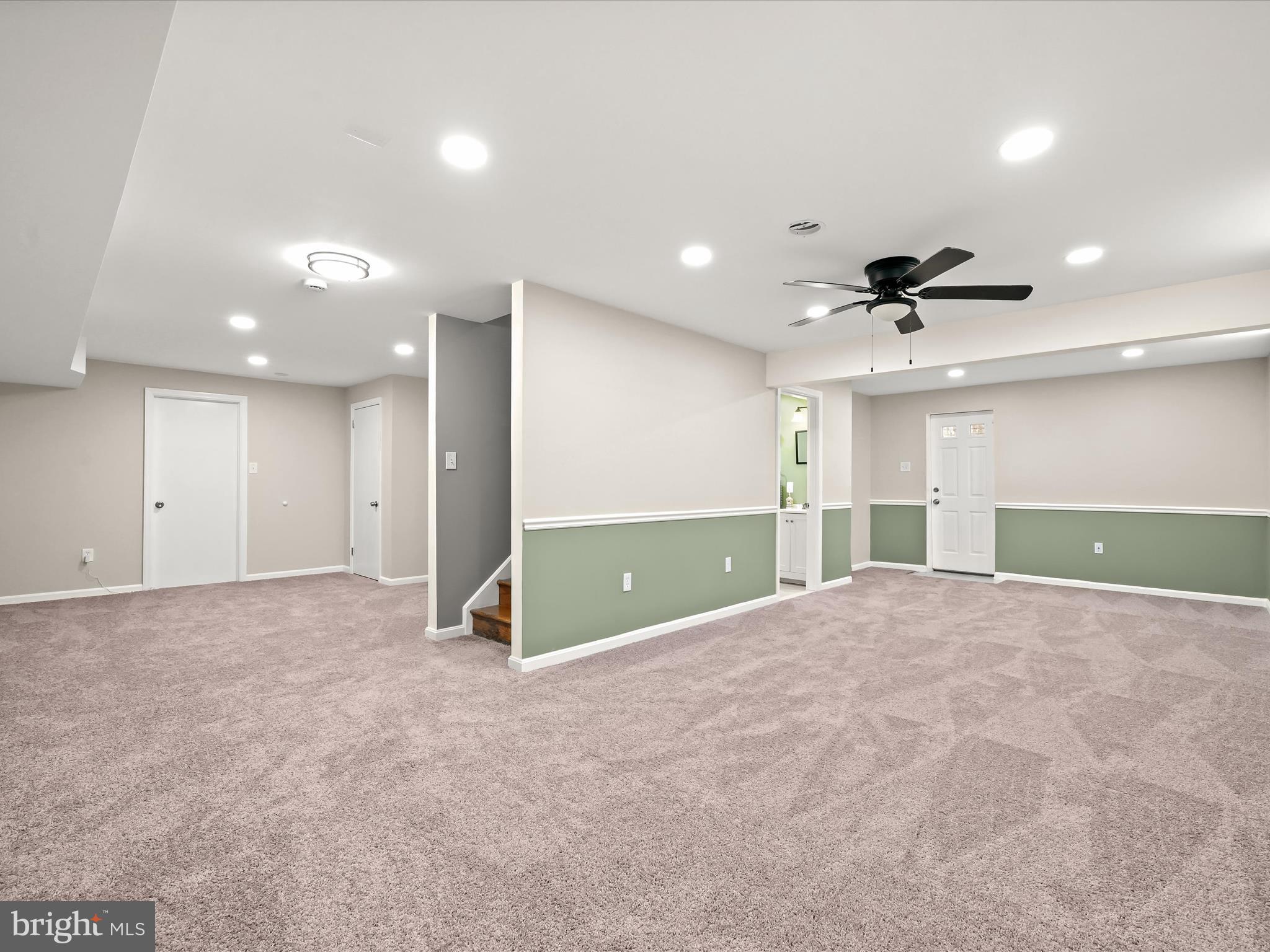 OLD MILL OVERLOOK - Residential