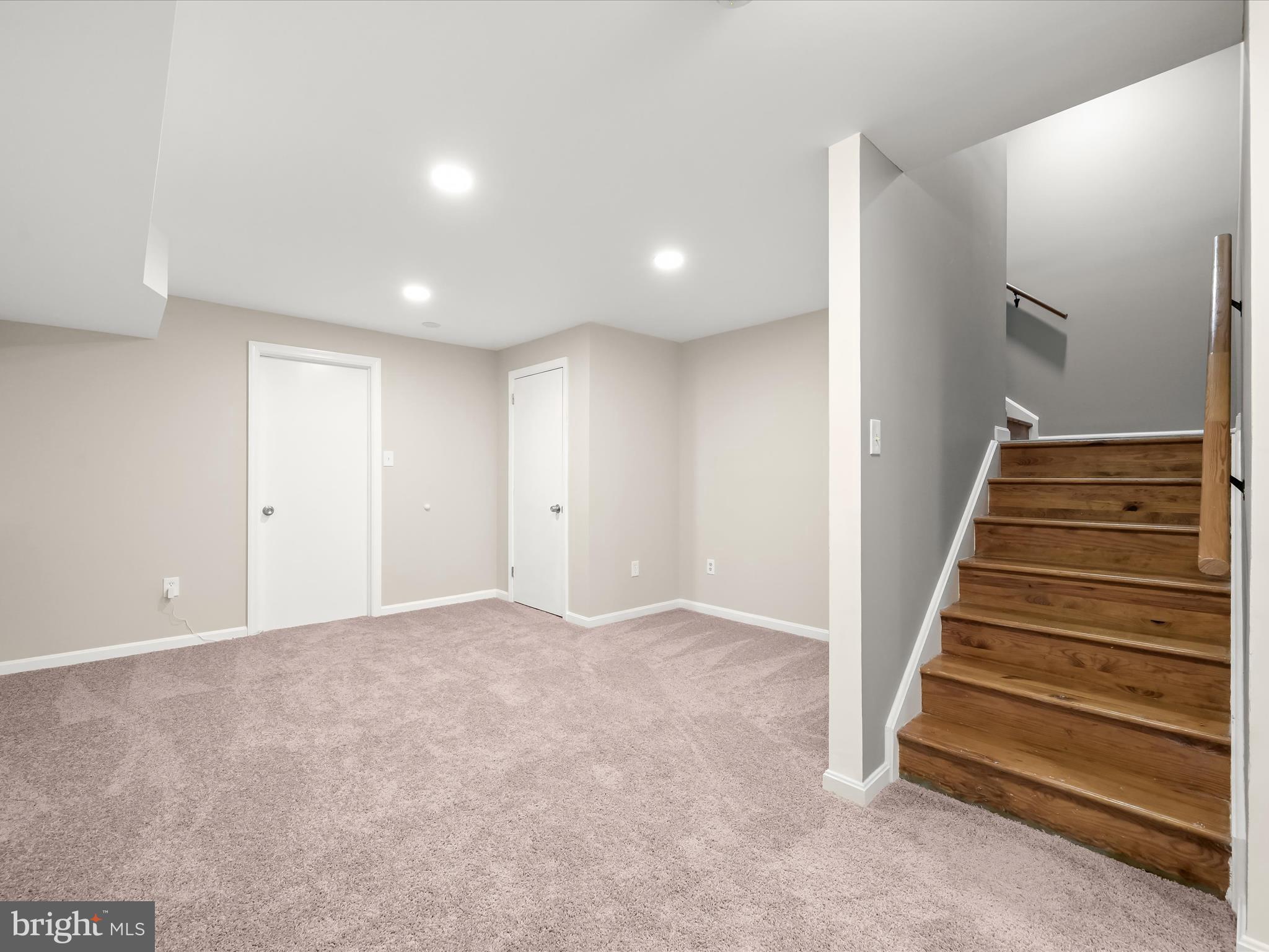 OLD MILL OVERLOOK - Residential