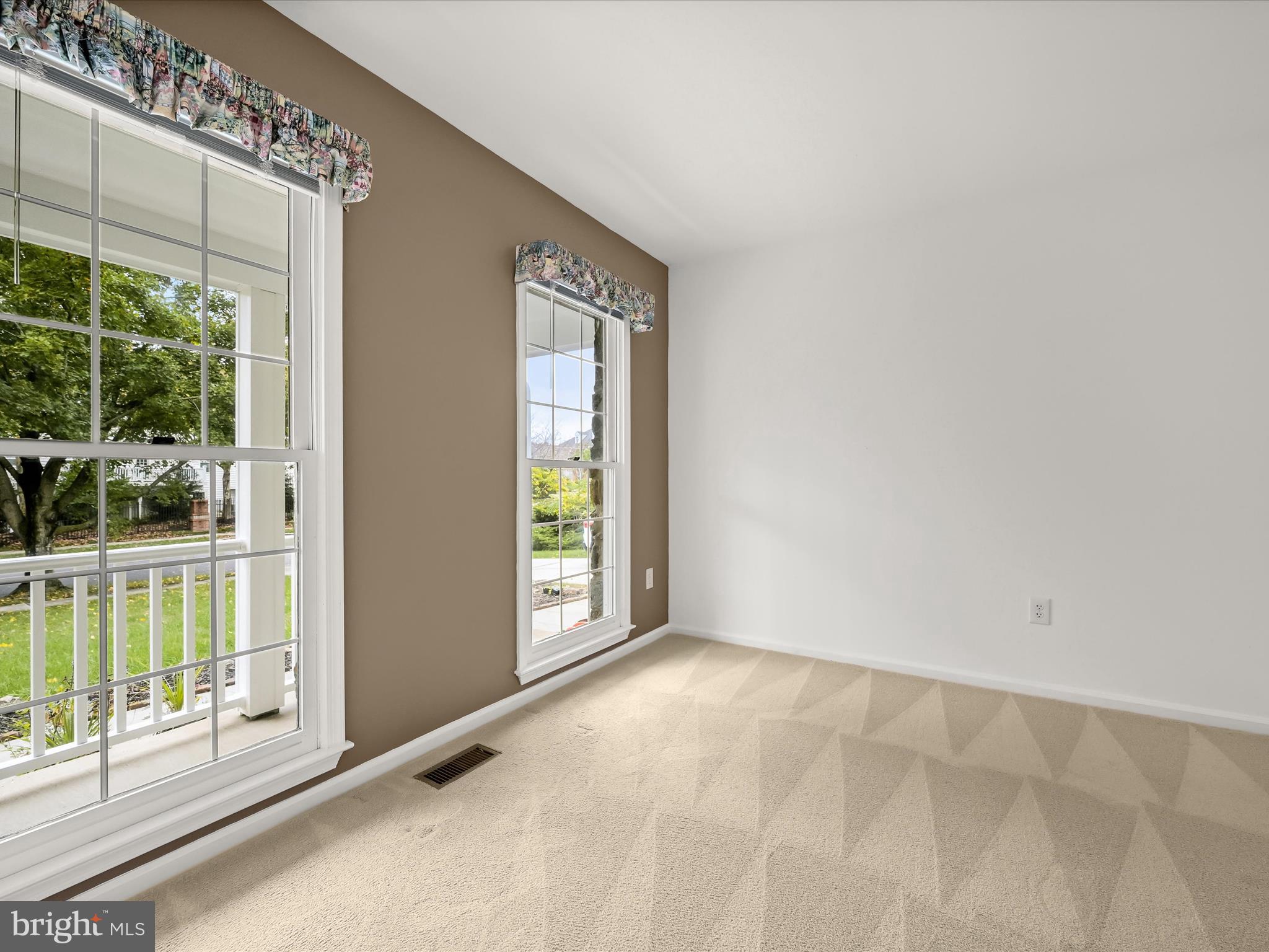 OLD MILL OVERLOOK - Residential