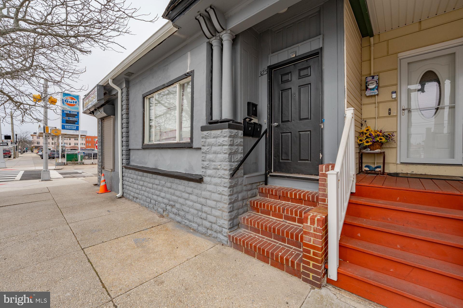 325 ATLANTIC AVENUE