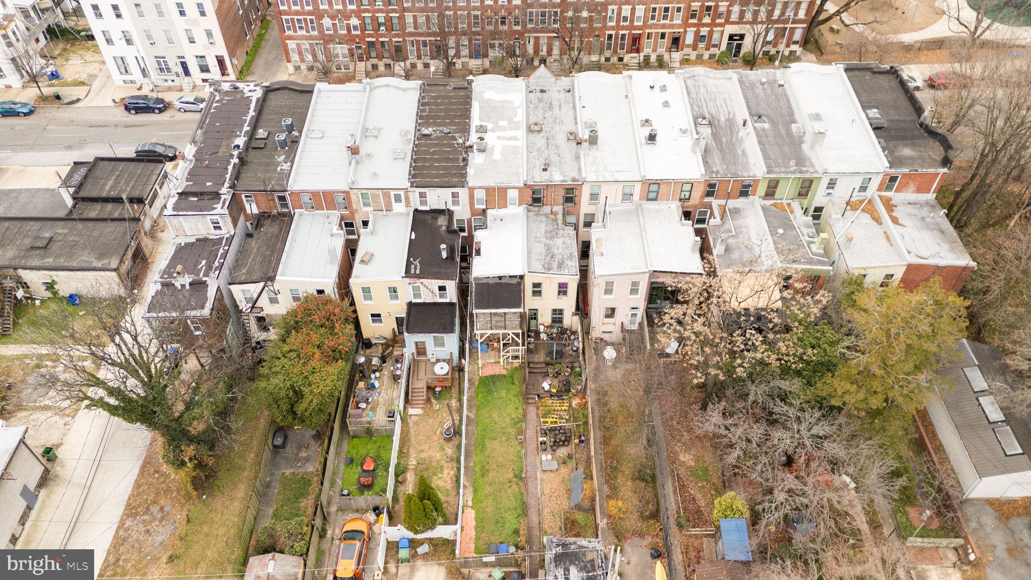 CHARLES VILLAGE - Residential