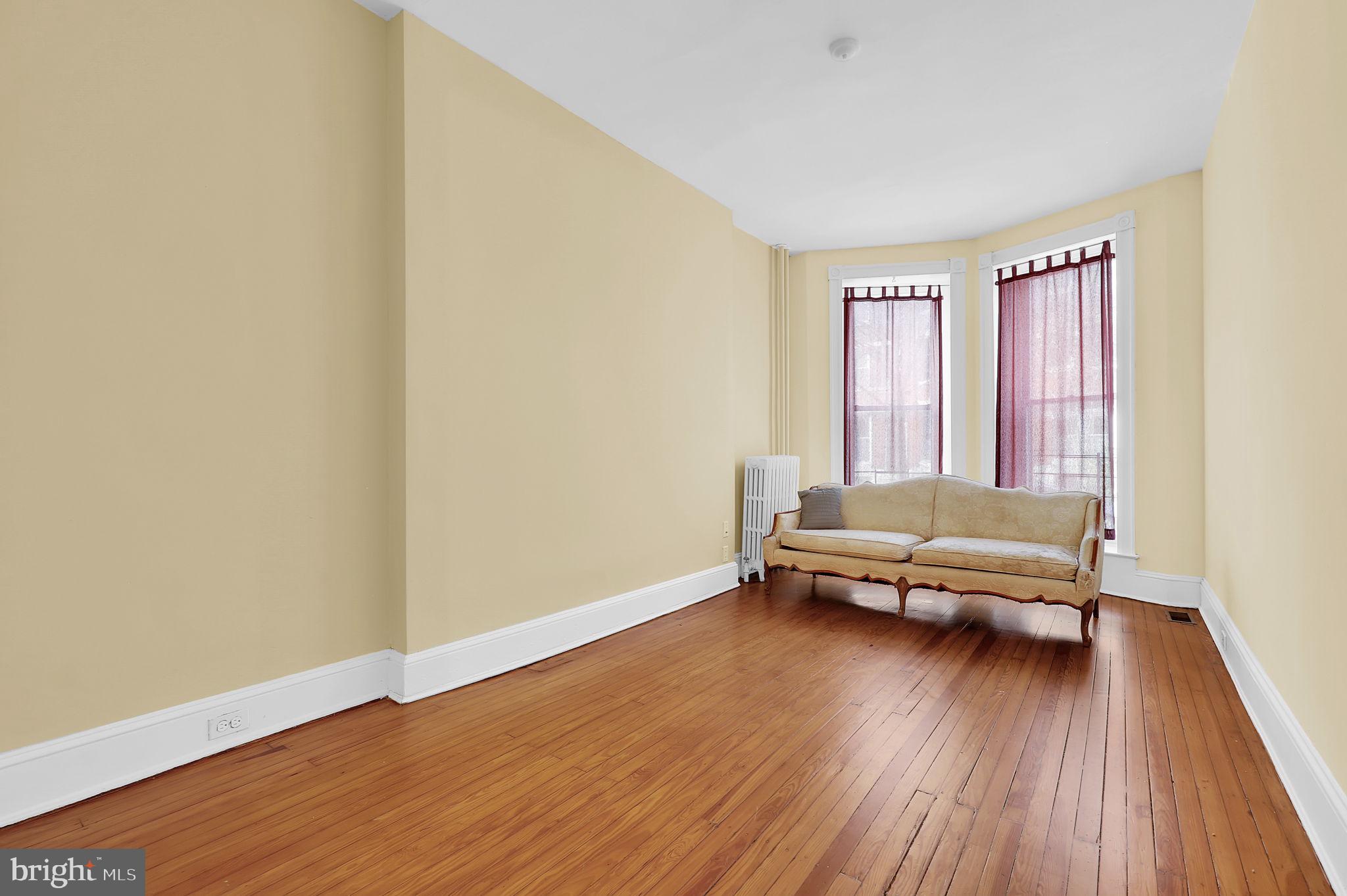 CHARLES VILLAGE - Residential