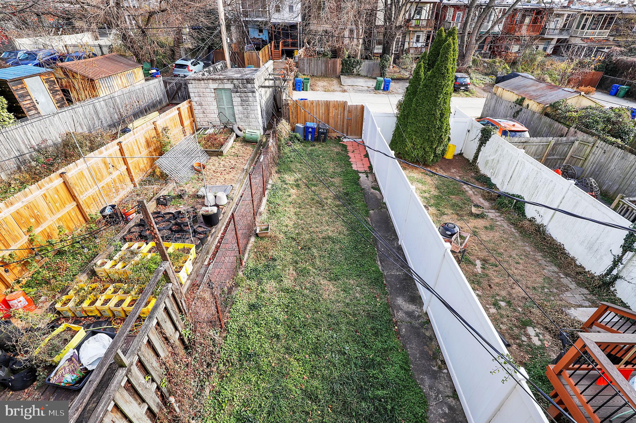 CHARLES VILLAGE - Residential