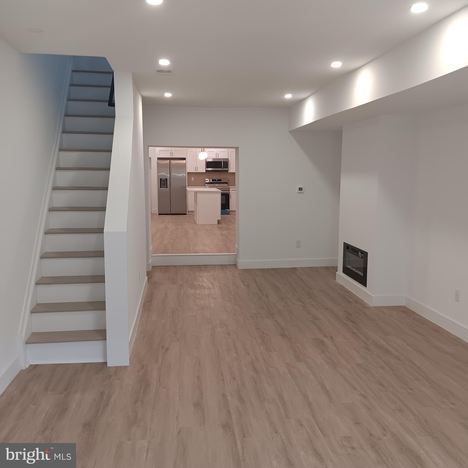 OLDE RICHMOND - Residential Lease