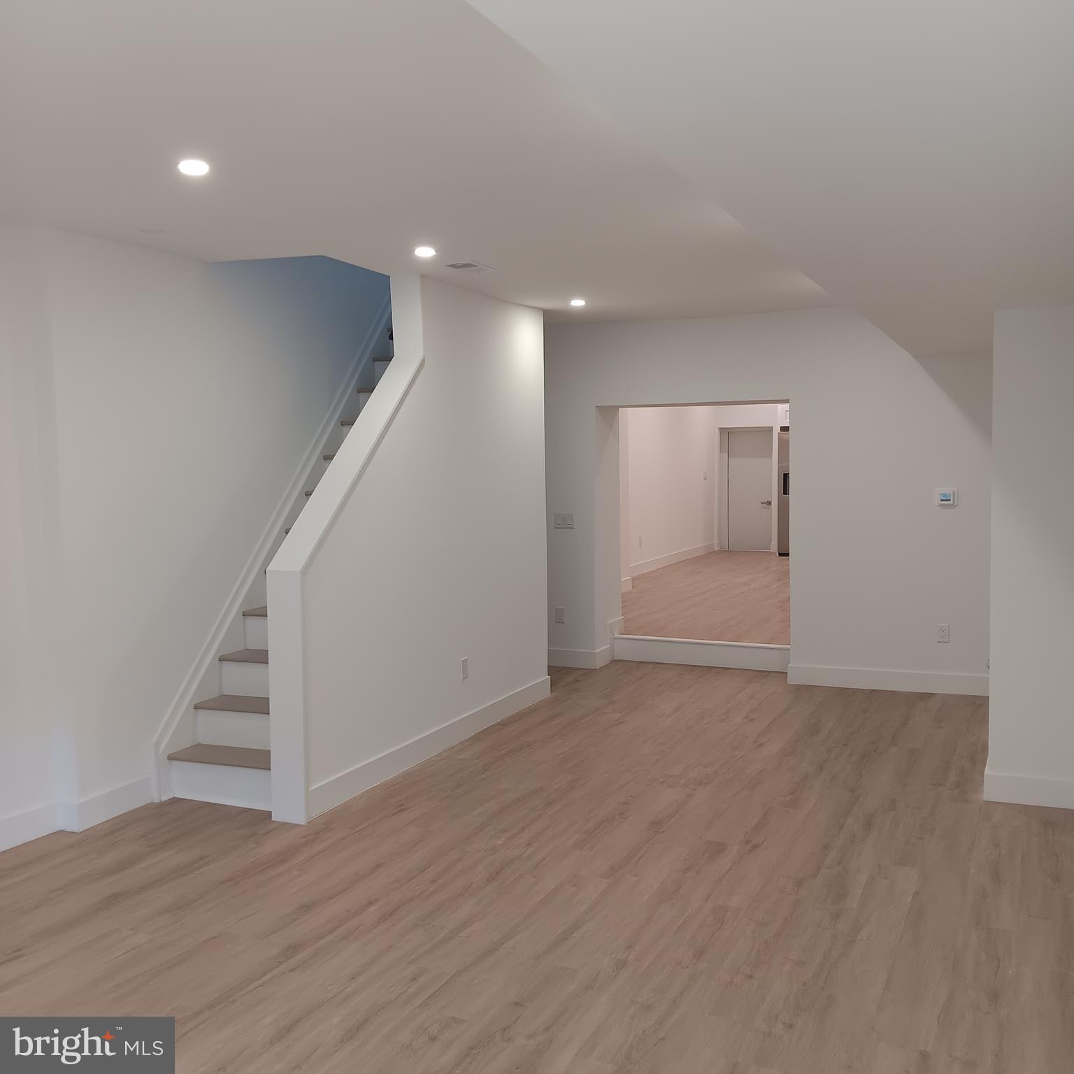 OLDE RICHMOND - Residential Lease