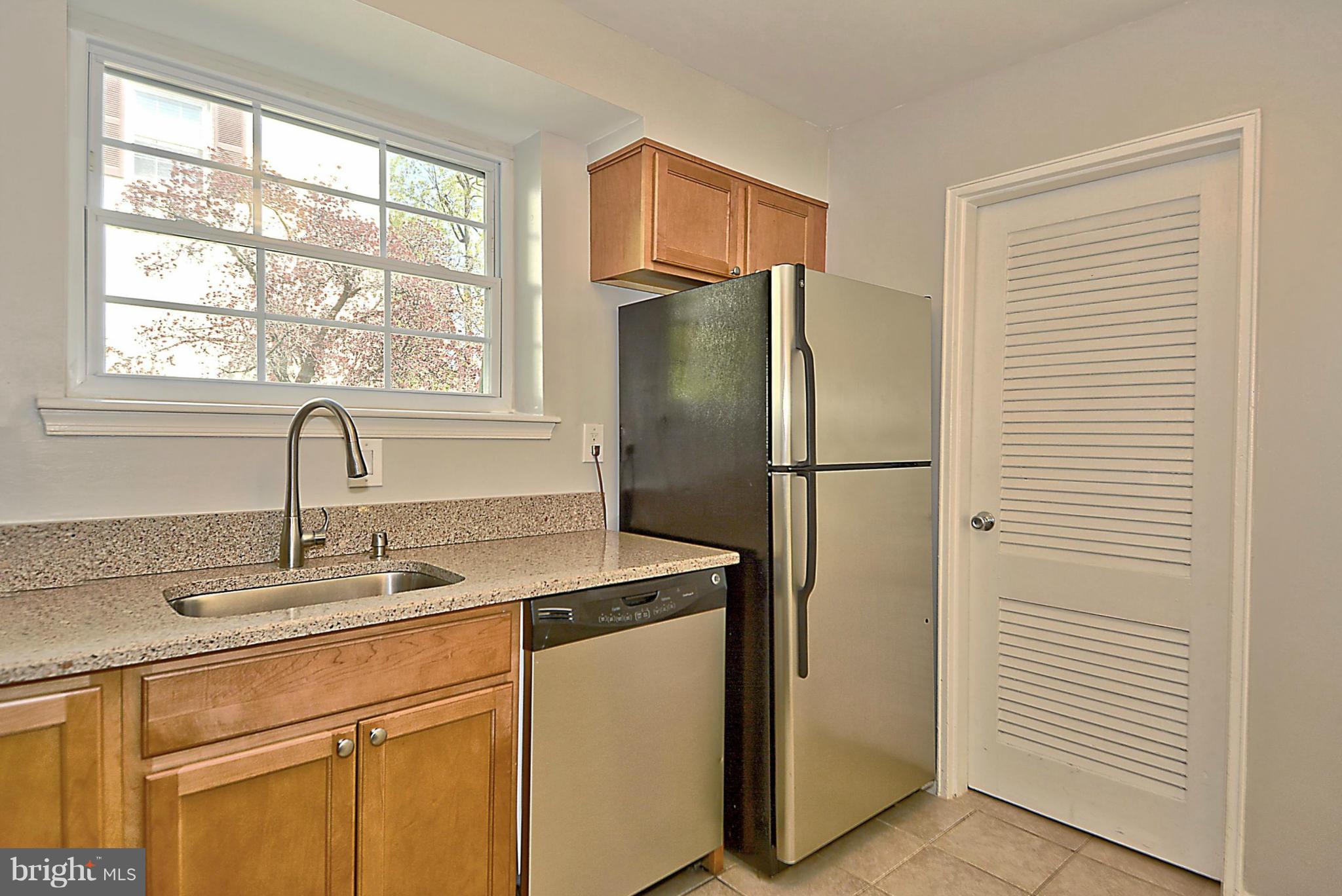 FAIRLINGTON TOWNE - Residential