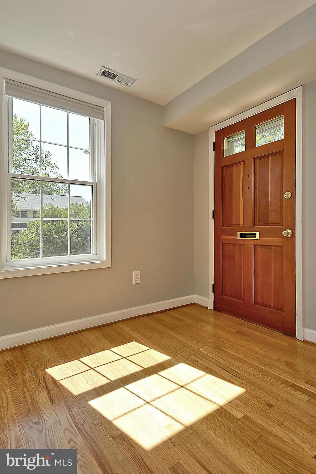 FAIRLINGTON TOWNE - Residential