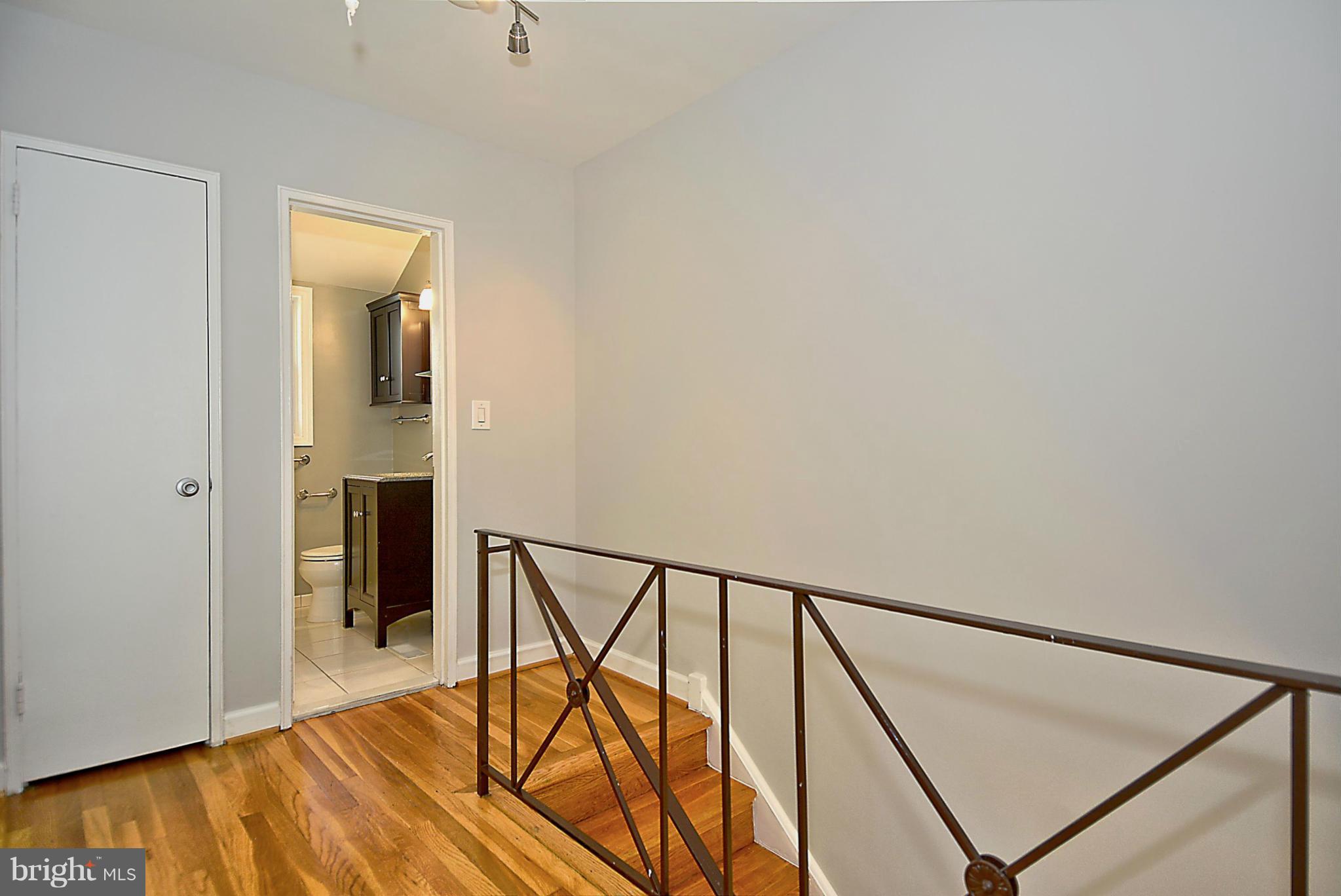 FAIRLINGTON TOWNE - Residential