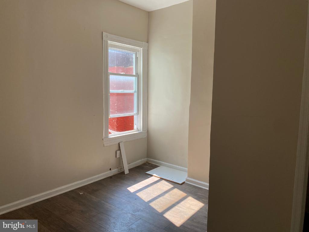 EDGEWOOD - Residential