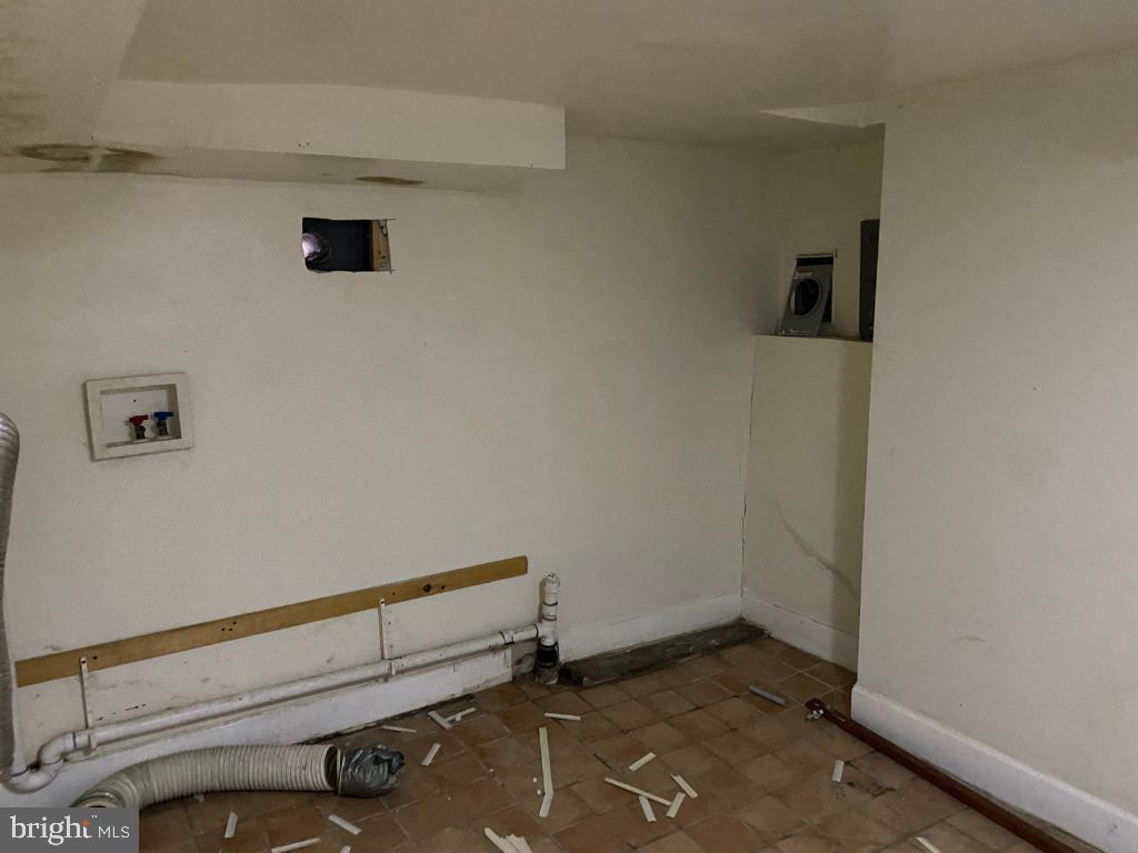 EDGEWOOD - Residential