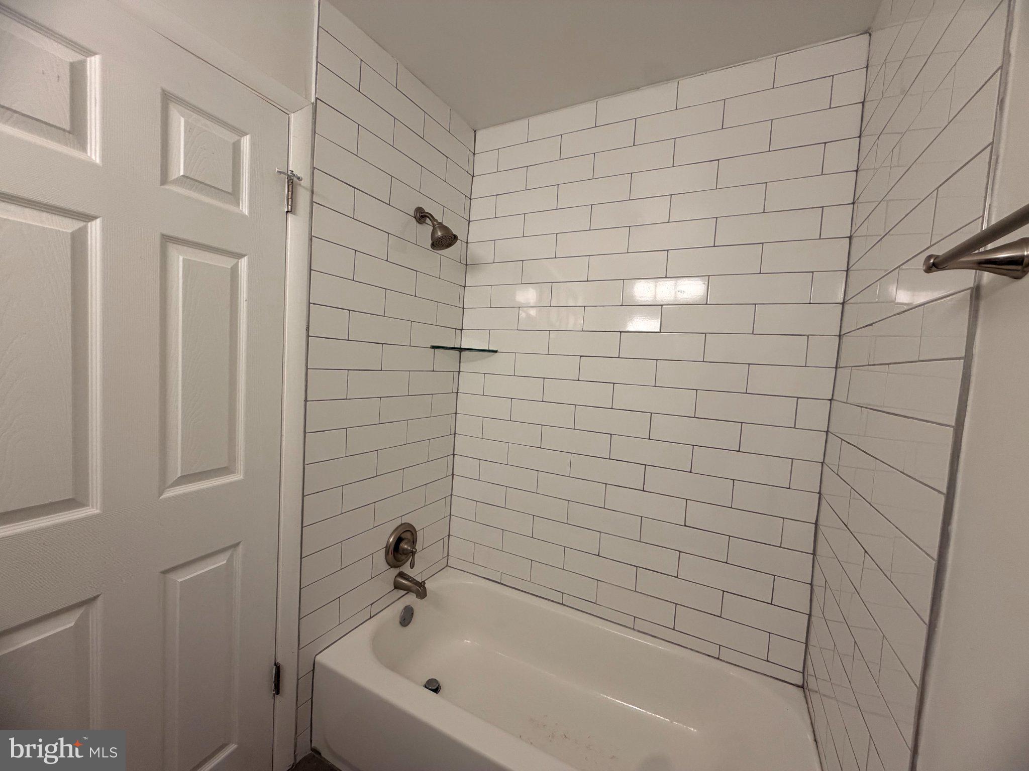 ANDREWS VILLAGE CONDOMIN - Residential