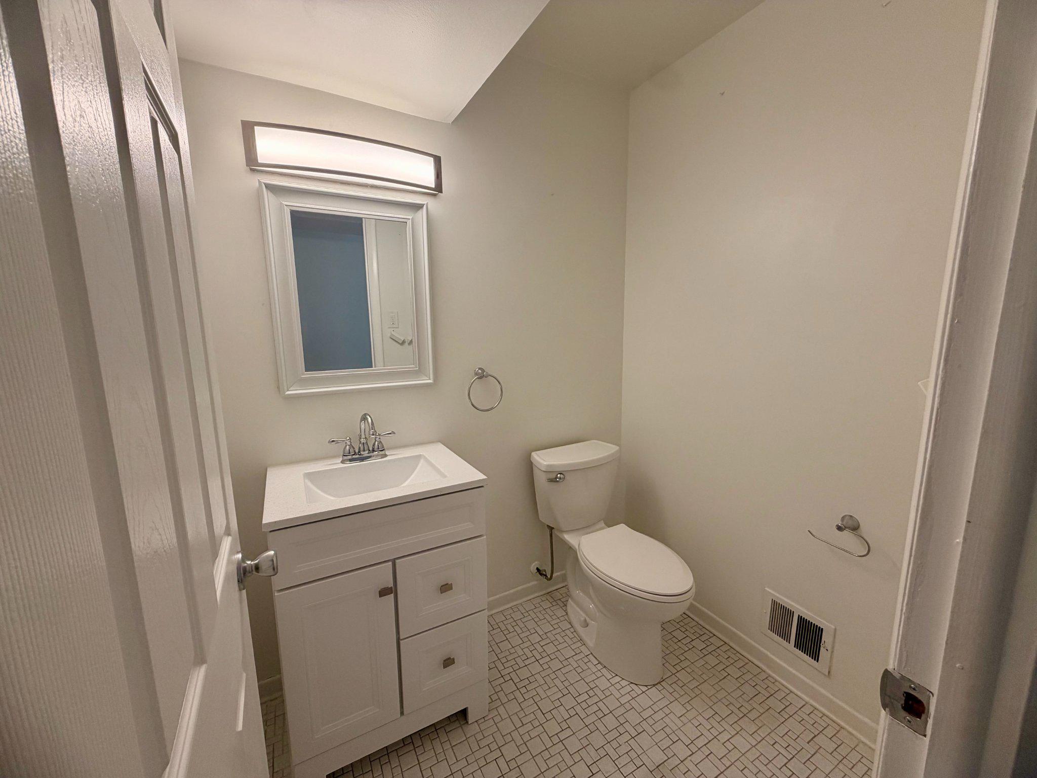 ANDREWS VILLAGE CONDOMIN - Residential