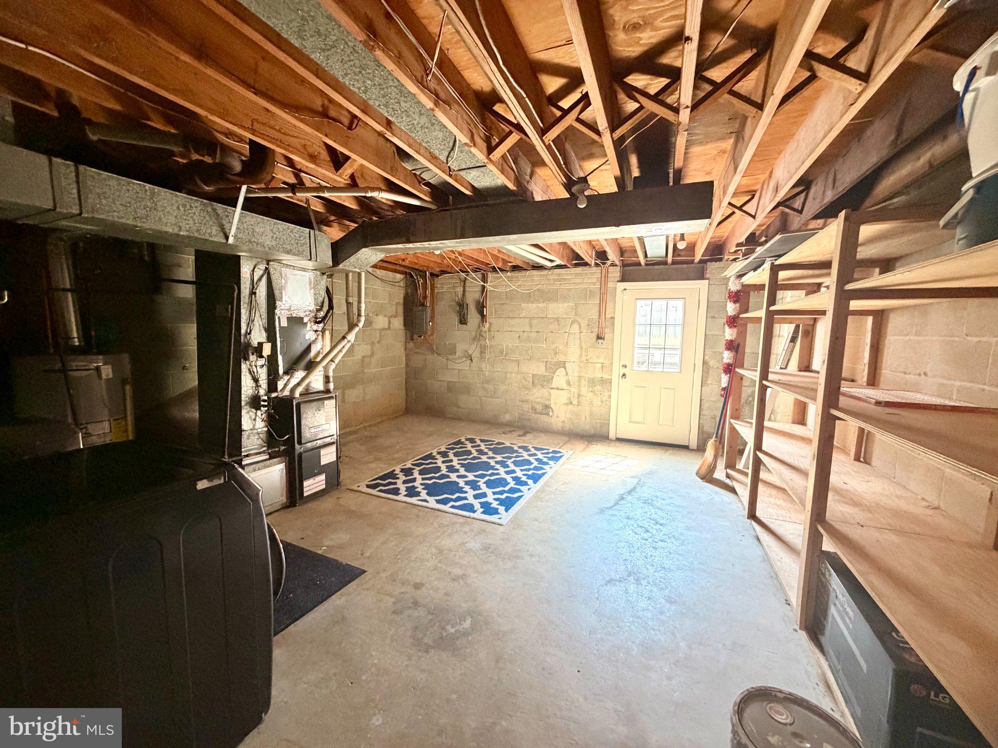 ANDREWS VILLAGE CONDOMIN - Residential