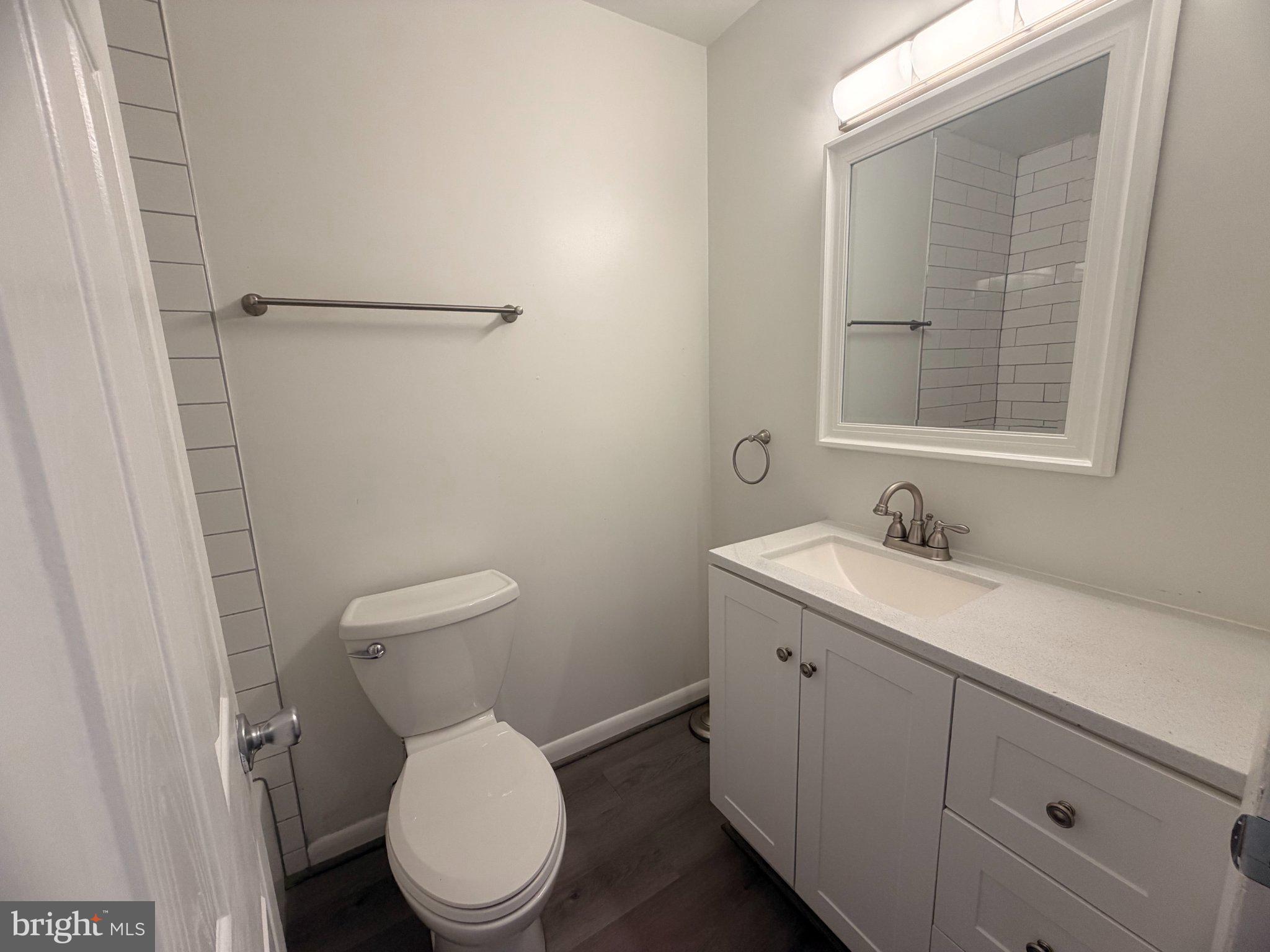 ANDREWS VILLAGE CONDOMIN - Residential