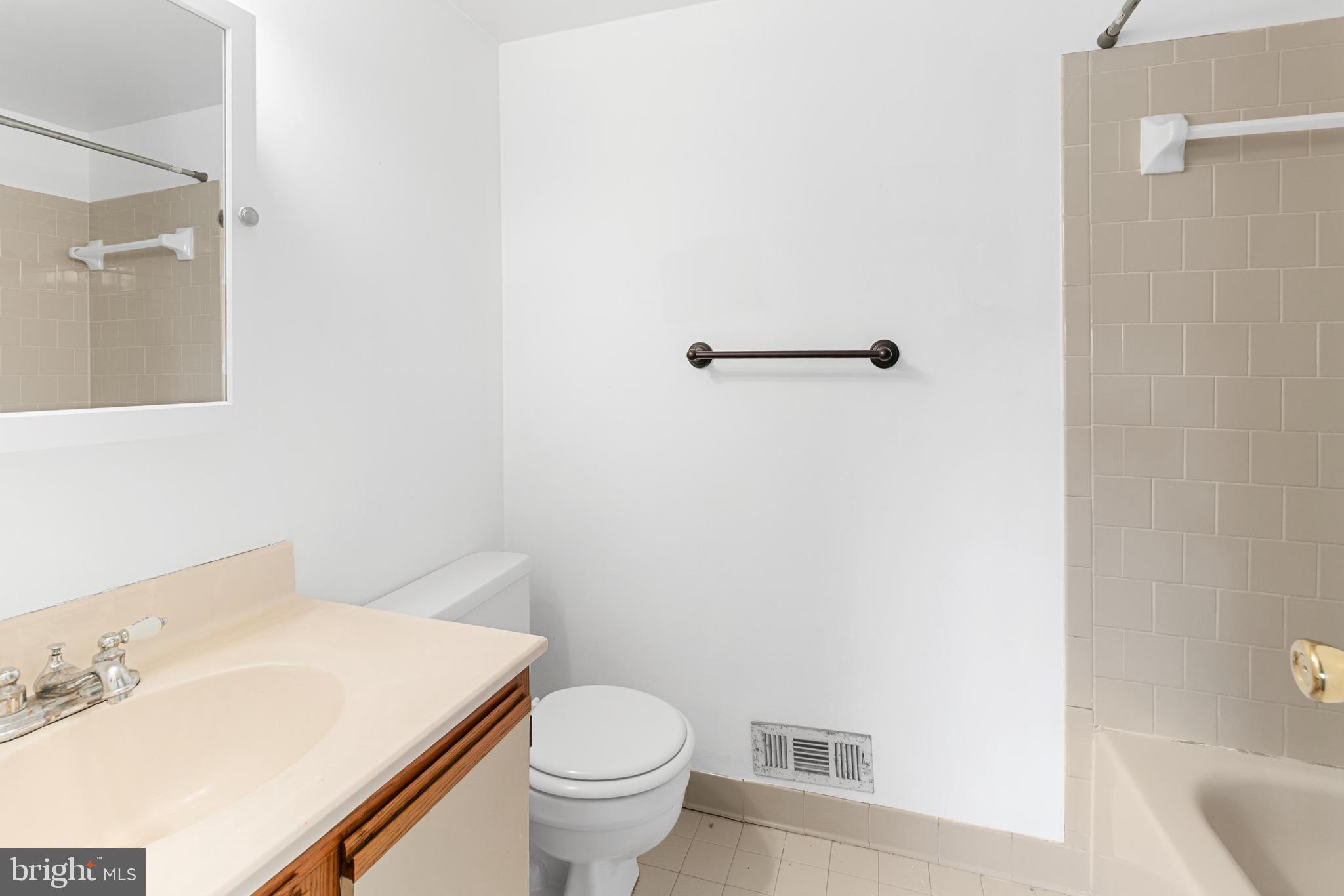 FAIR HILL - Residential