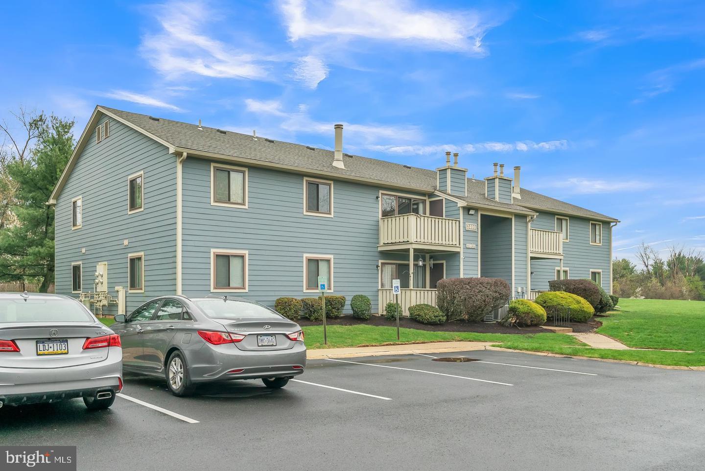 WOOD HOLLOW - Residential Lease