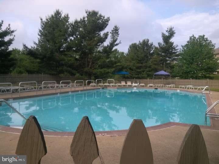 WOOD HOLLOW - Residential Lease