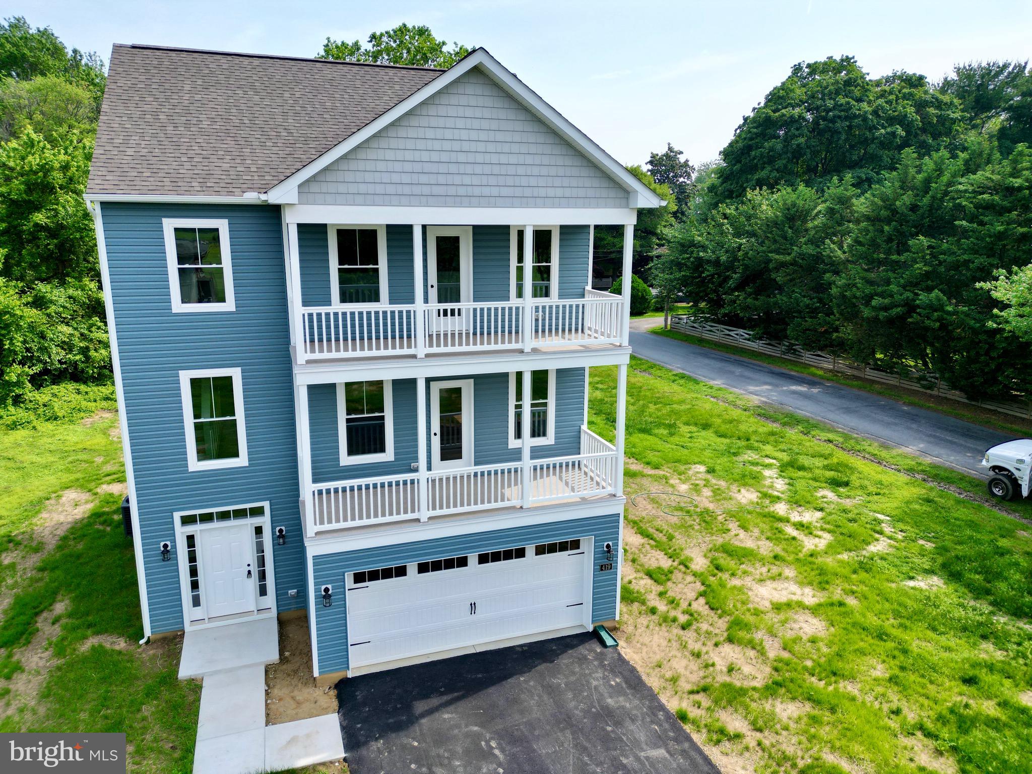 419 KENTMORR ROAD