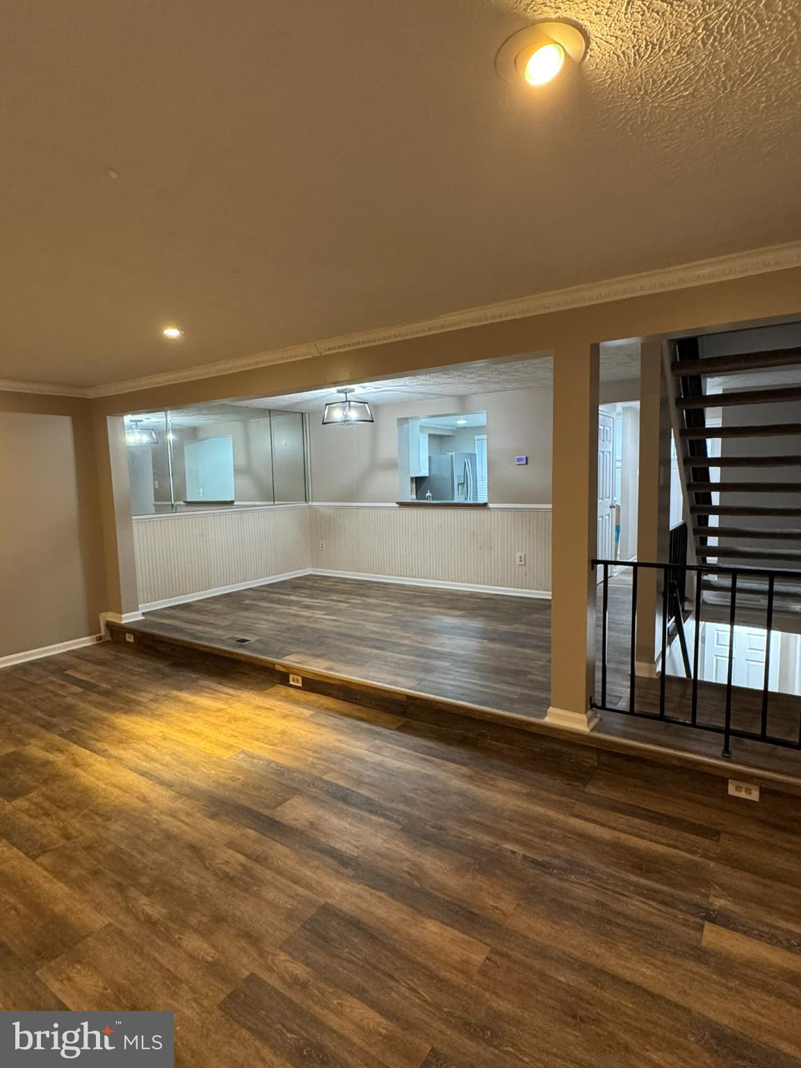 HILLCREST ORCHARDS - Residential Lease