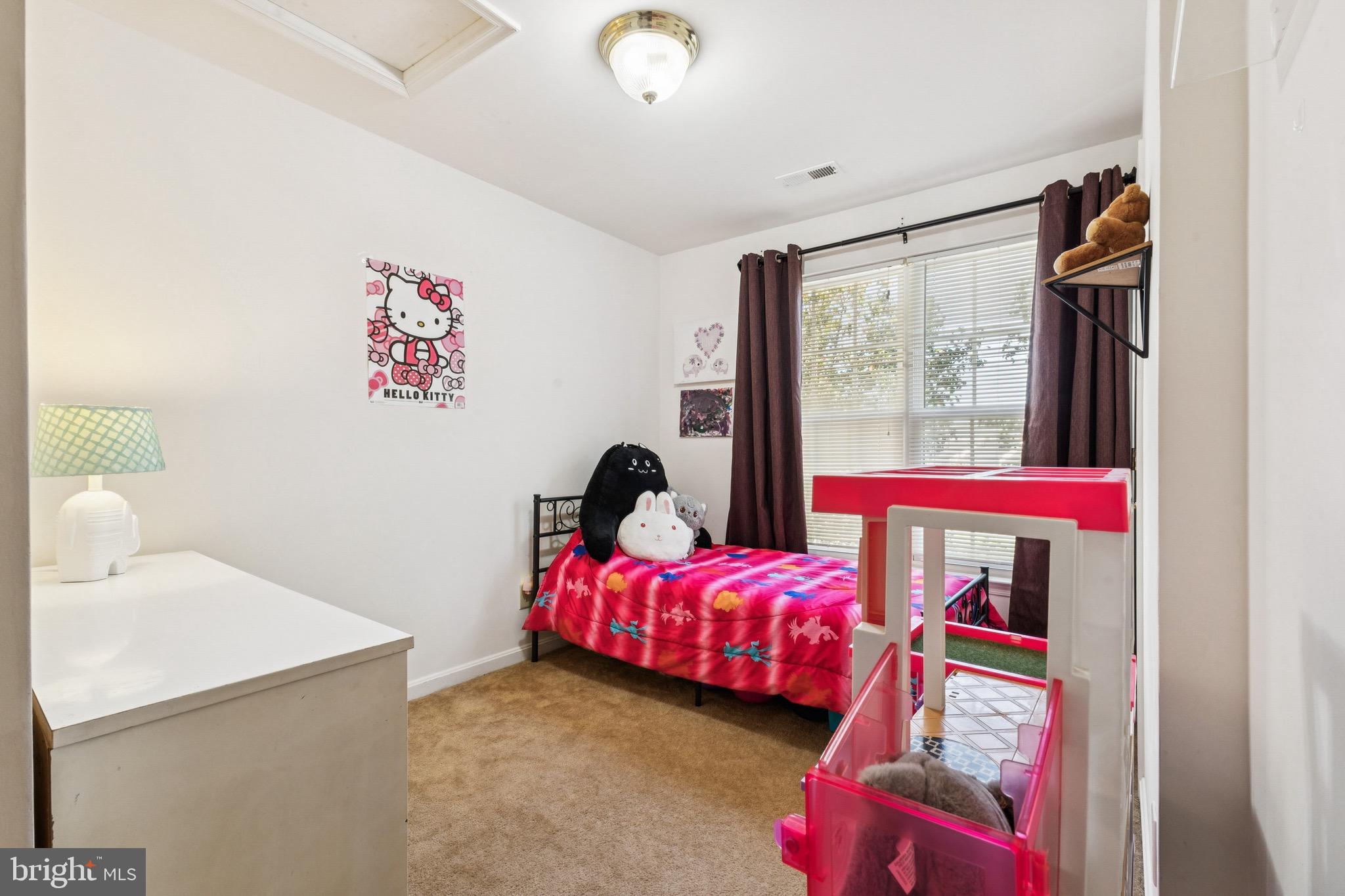 SALEM FIELDS - Residential