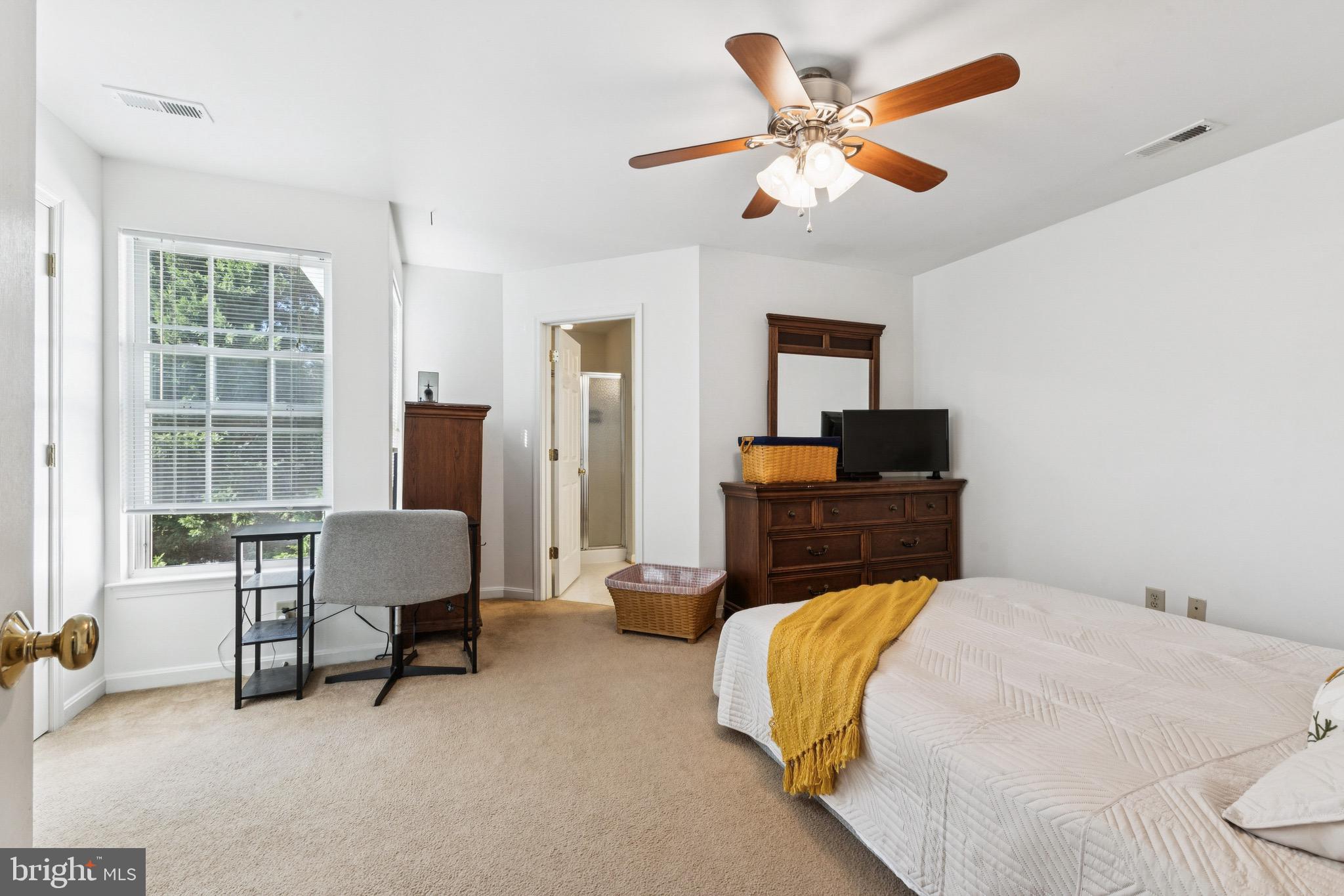 SALEM FIELDS - Residential