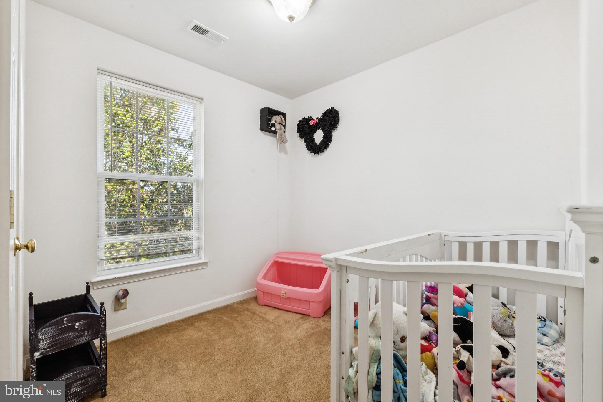 SALEM FIELDS - Residential