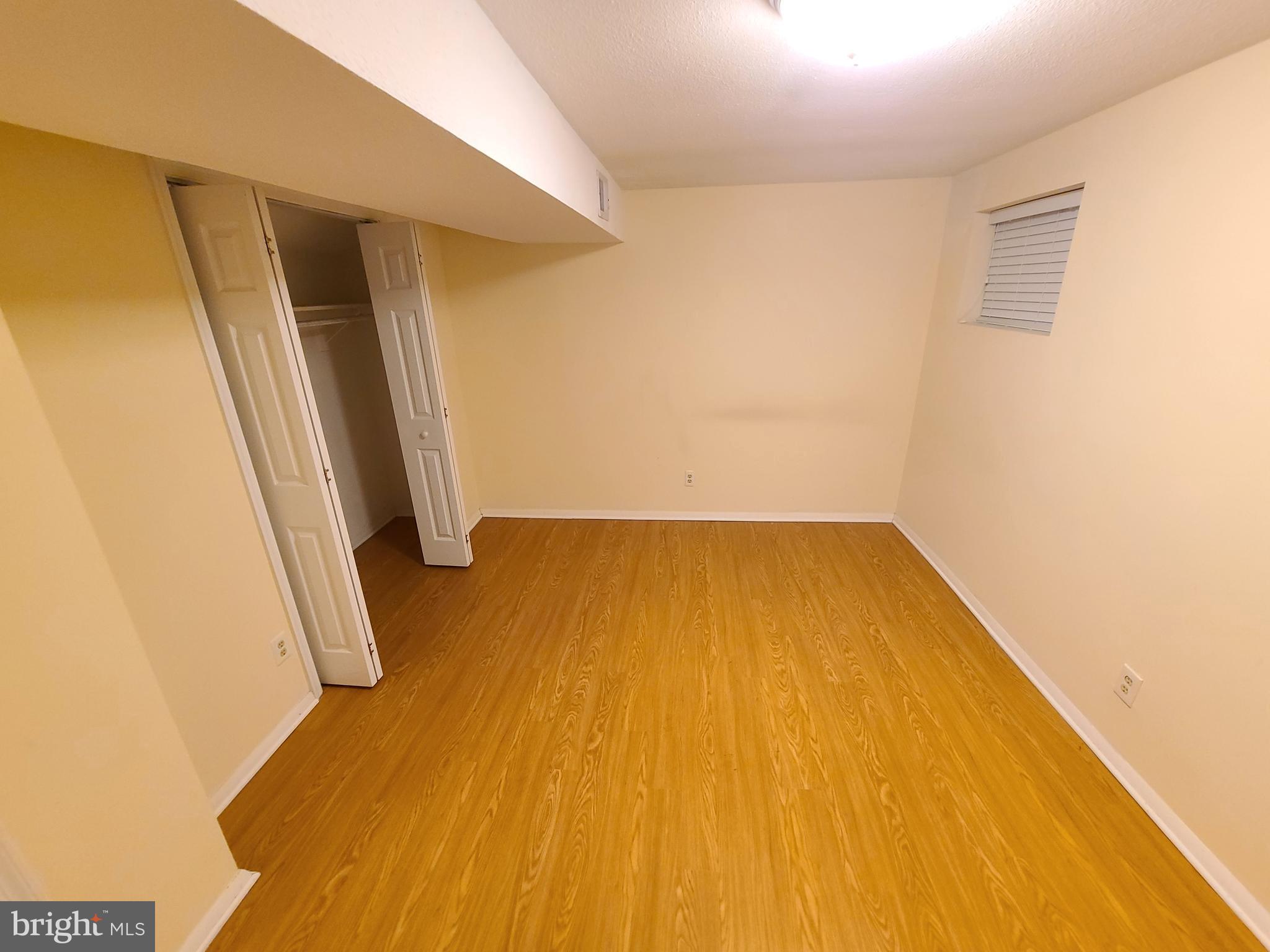 HUNGERFORD - Residential Lease